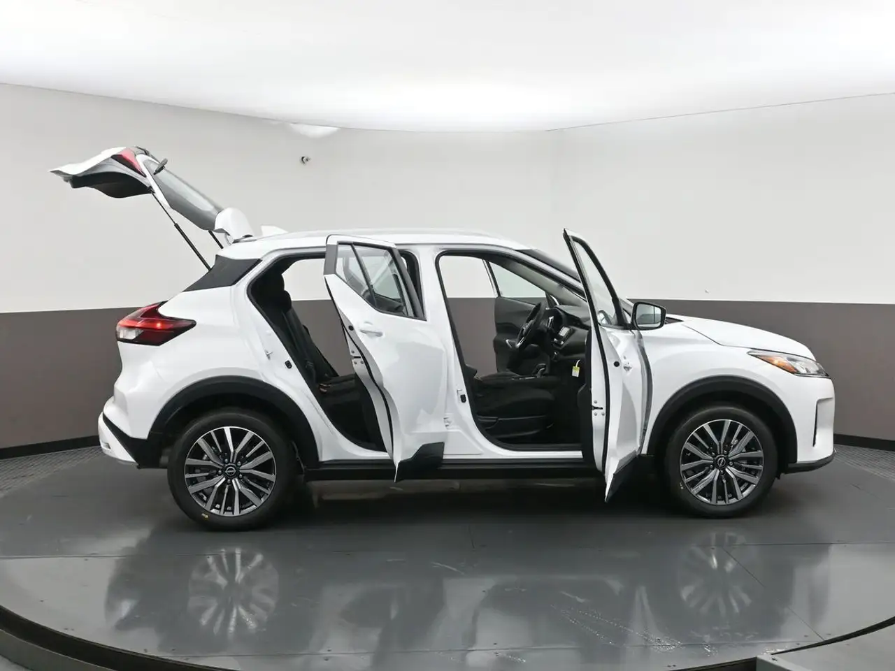 Nissan Kicks снимка Nissan Kicks