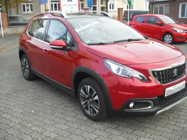 Peugeot 2008 Allure Navi Pano SH
