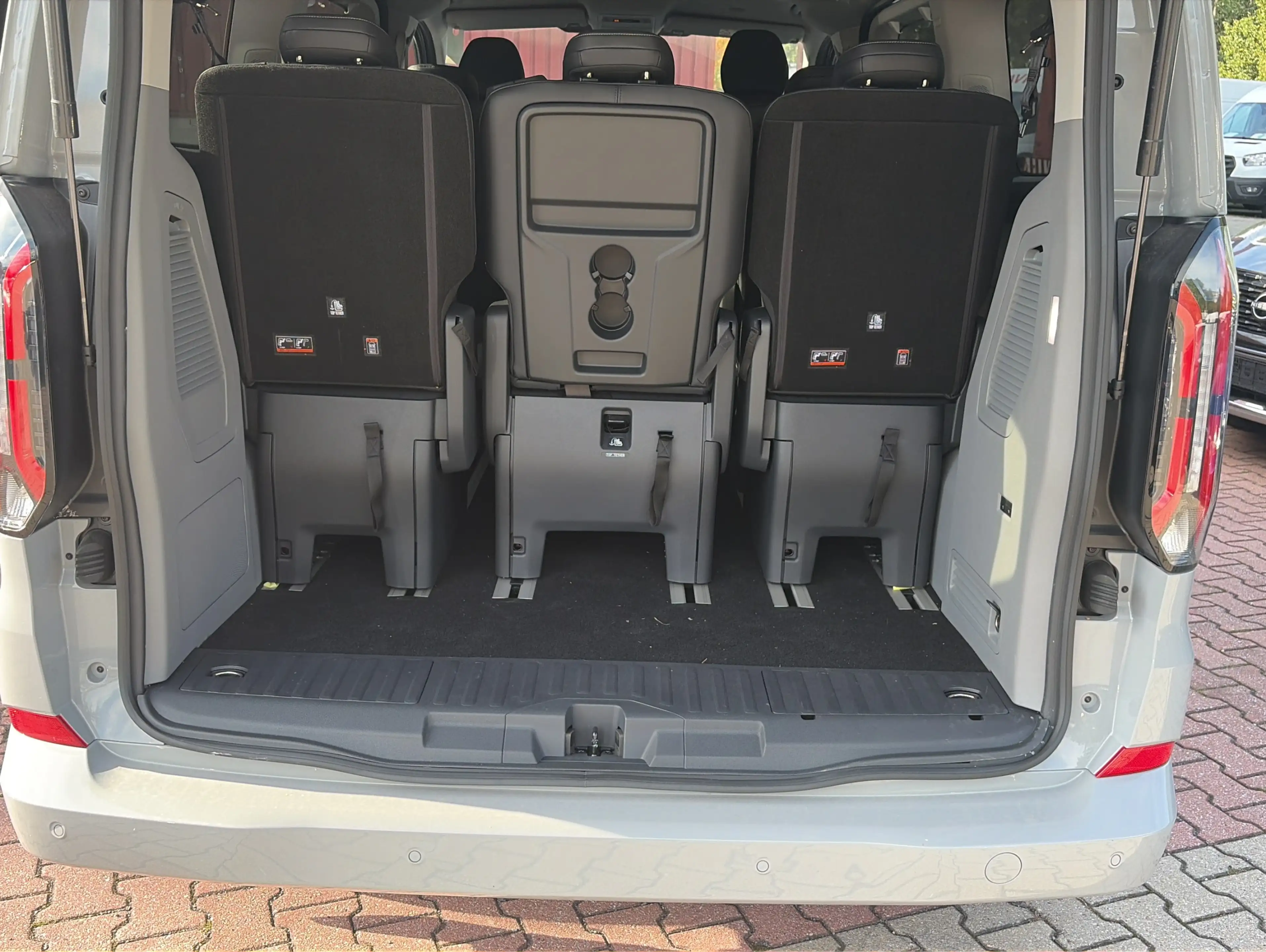 Ford Tourneo Custom 320 L1 Titanium X AWD*AHK*B&O — photo 8