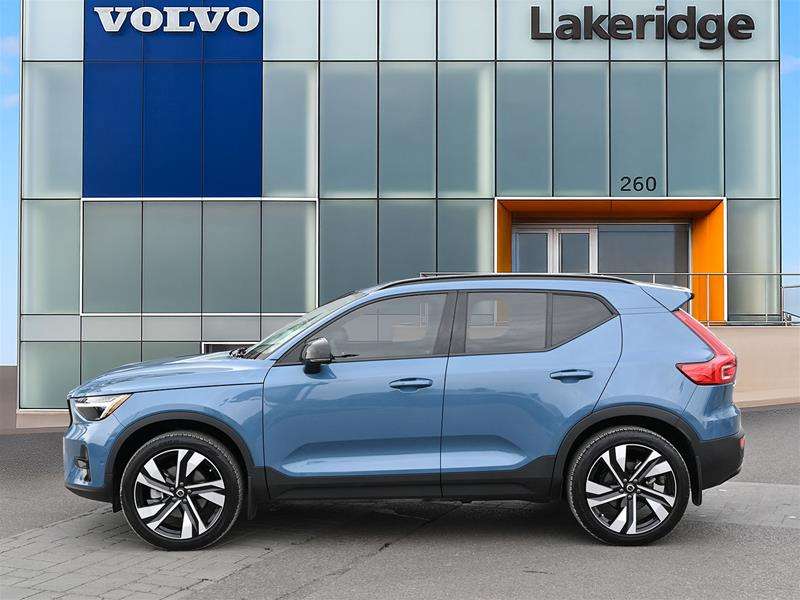 2024 Volvo XC40
