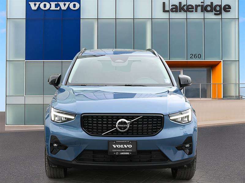 2024 Volvo XC40