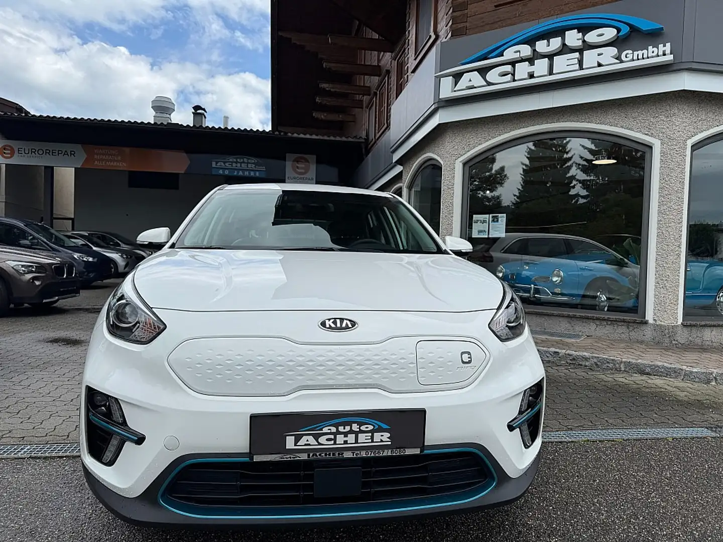 Kia e-Niro Niro EV 64kWh long Range Silber Aut. Weiß - 2