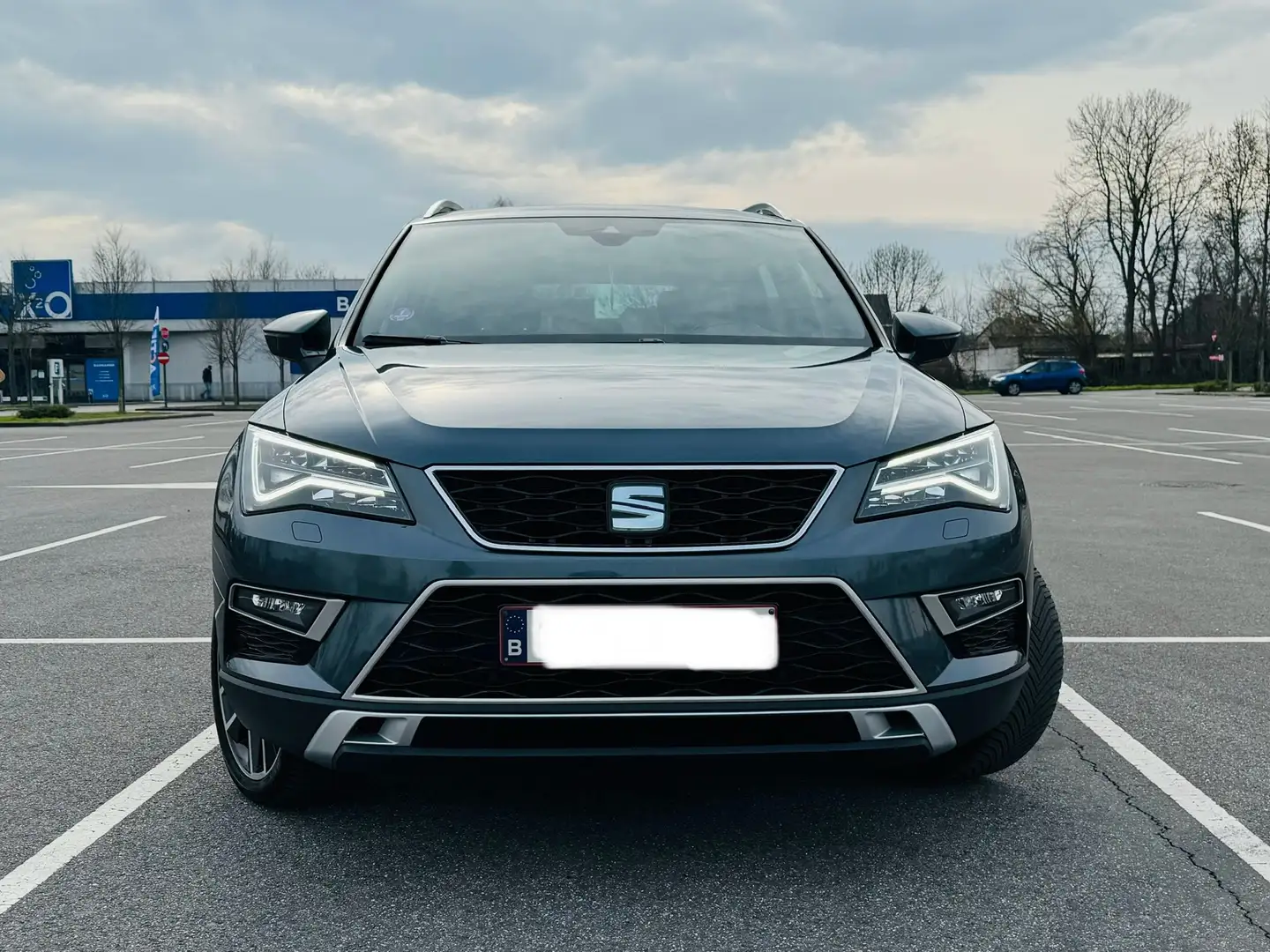 SEAT Ateca Ateca 1.5 TSI ACT DSG OPF Xcellence Grau - 2