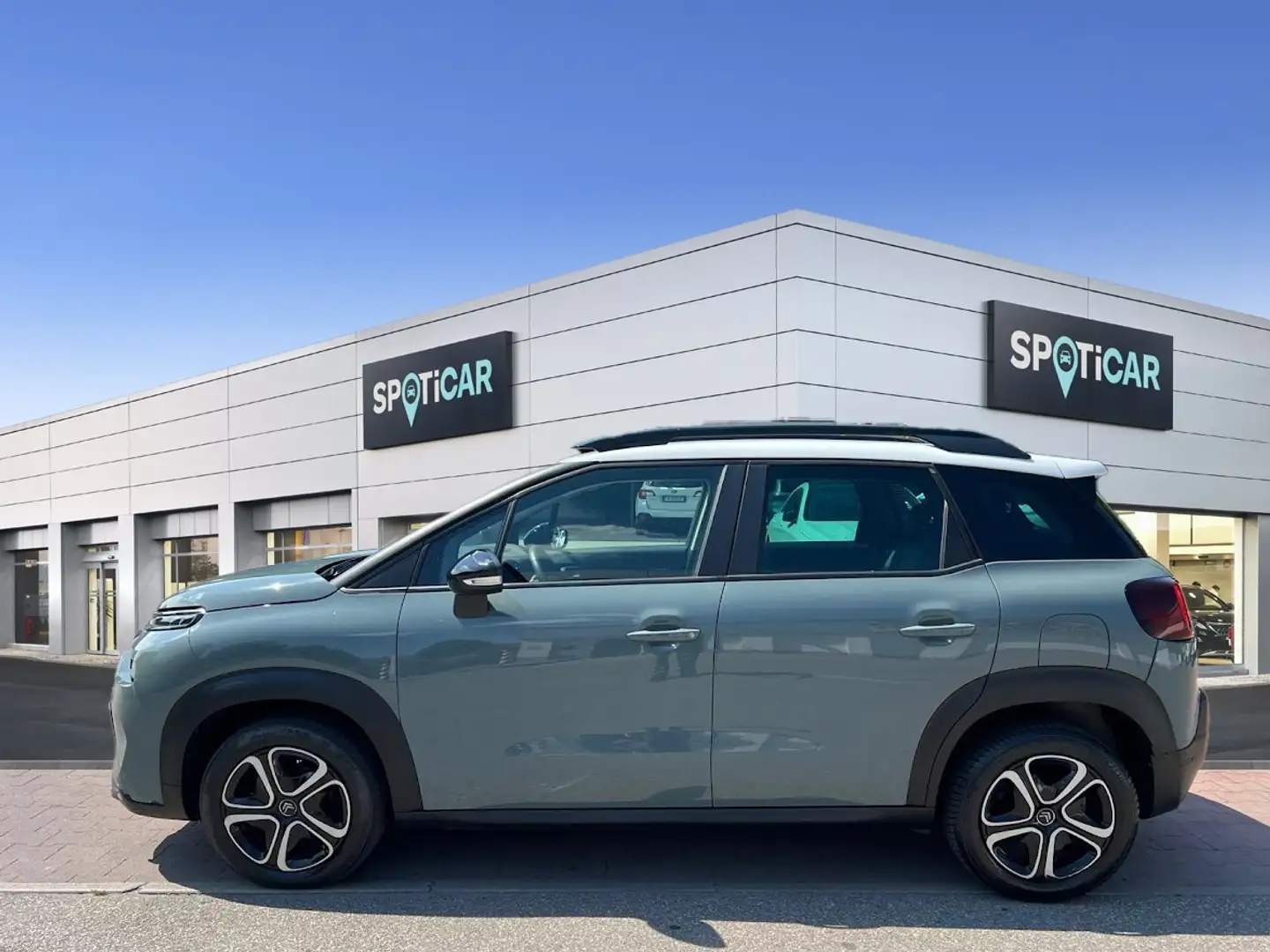 Citroen C3 Aircross 1.5 BlueHDi Shine Pack Verde - 2