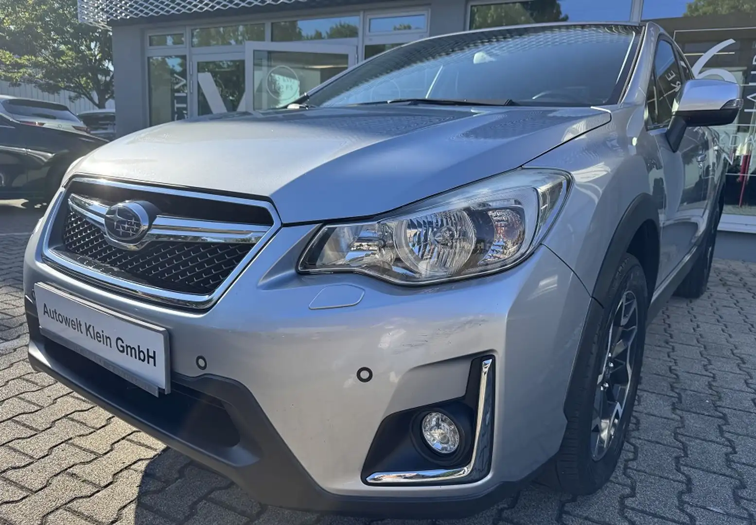 Subaru XV 2,0i Lineartronic Comfort XV 2,0i Lineartronic Com Silber - 1