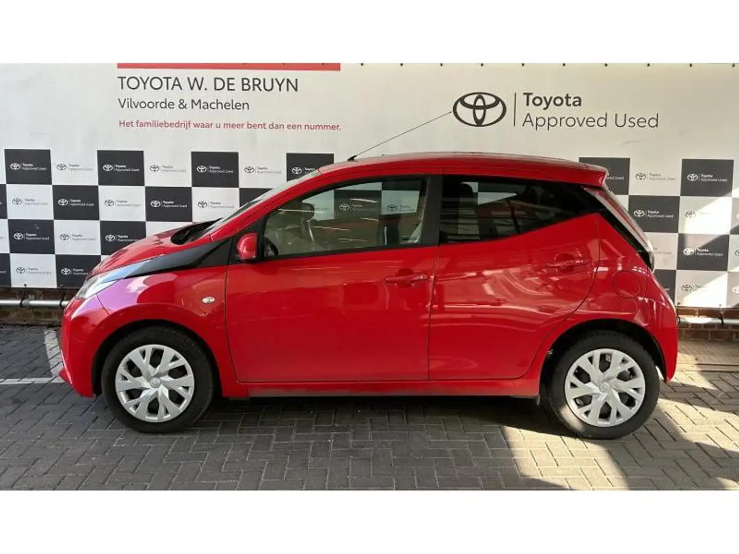 Toyota Aygo Business Rood - 2