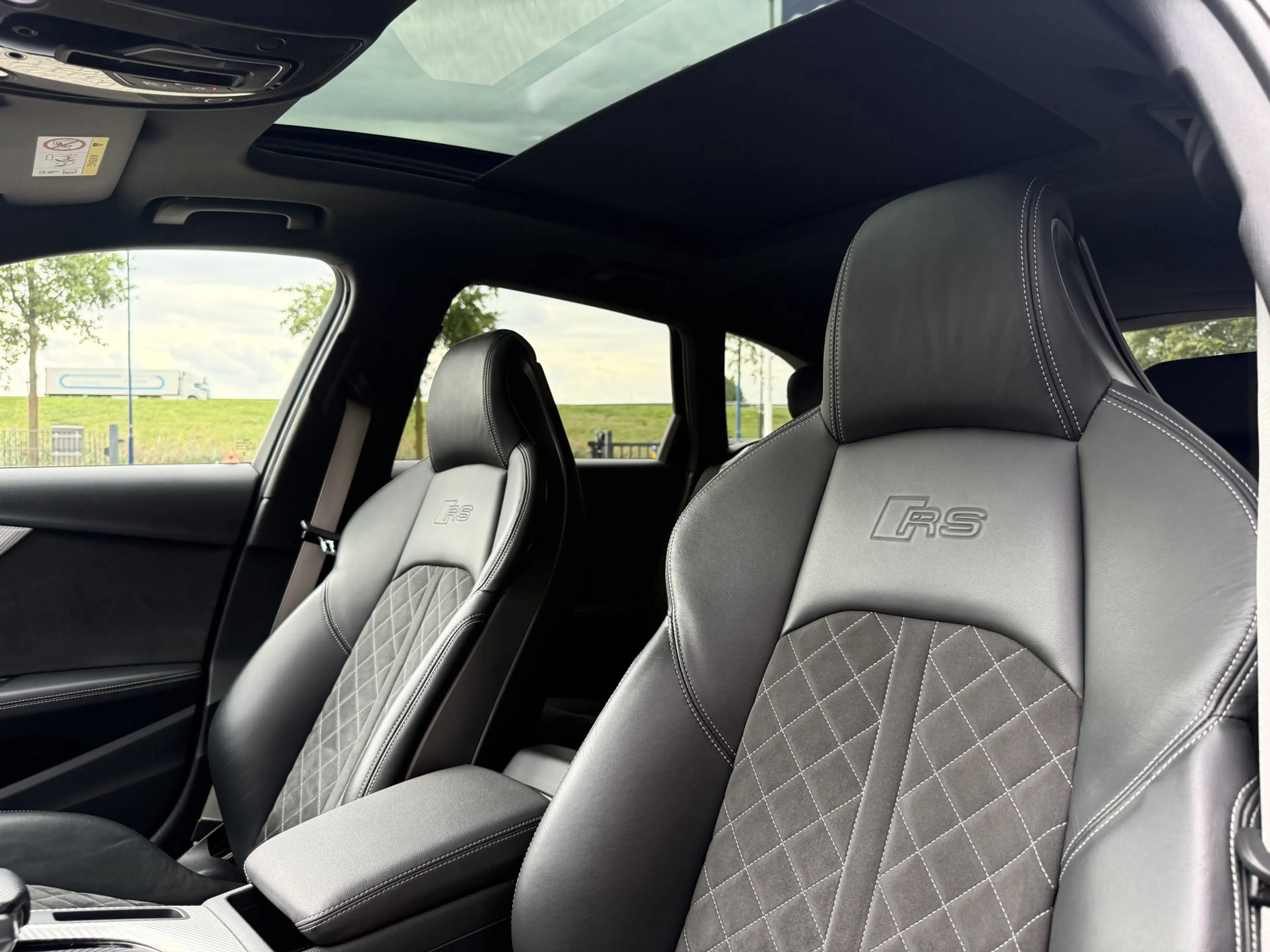 Audi RS4 Avant 2.9 TFSI quattro B&O Massage — photo 12