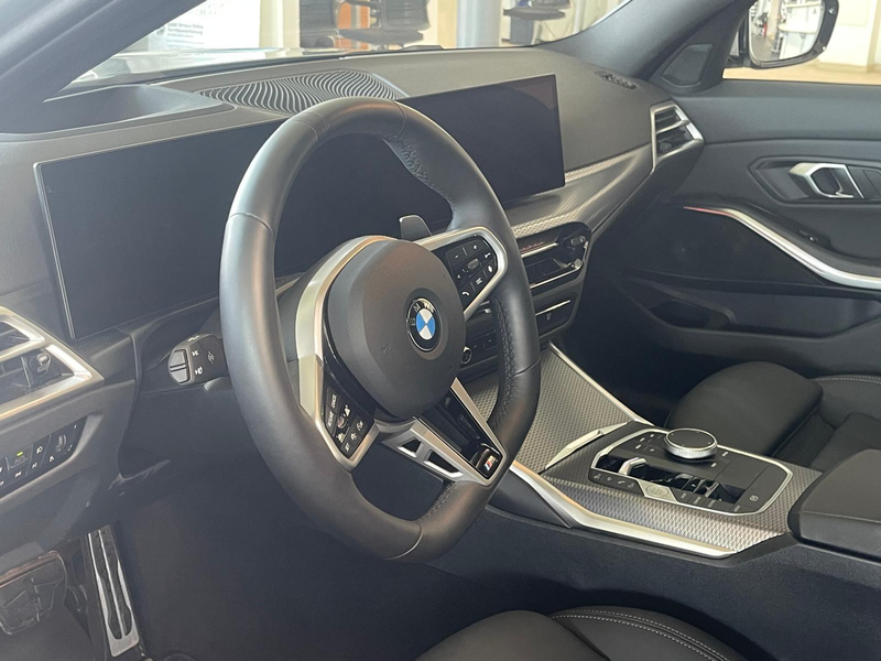 BMW 330 i xDrive Tour. M Sport HUD/PANO/AHK/360°/19" — photo 7