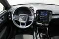 Volvo XC40 Recharge P8 AWD R-Design | Trekhaak | Parkeer came Noir - thumbnail 2