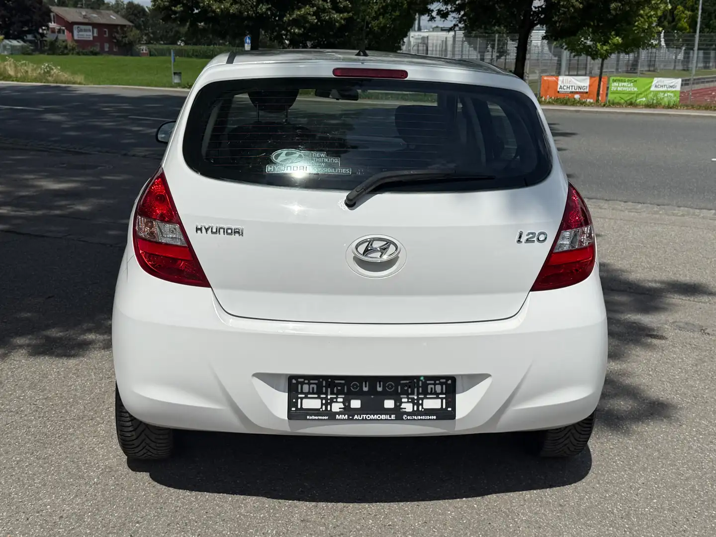 Hyundai i20 Classic Weiß - 2