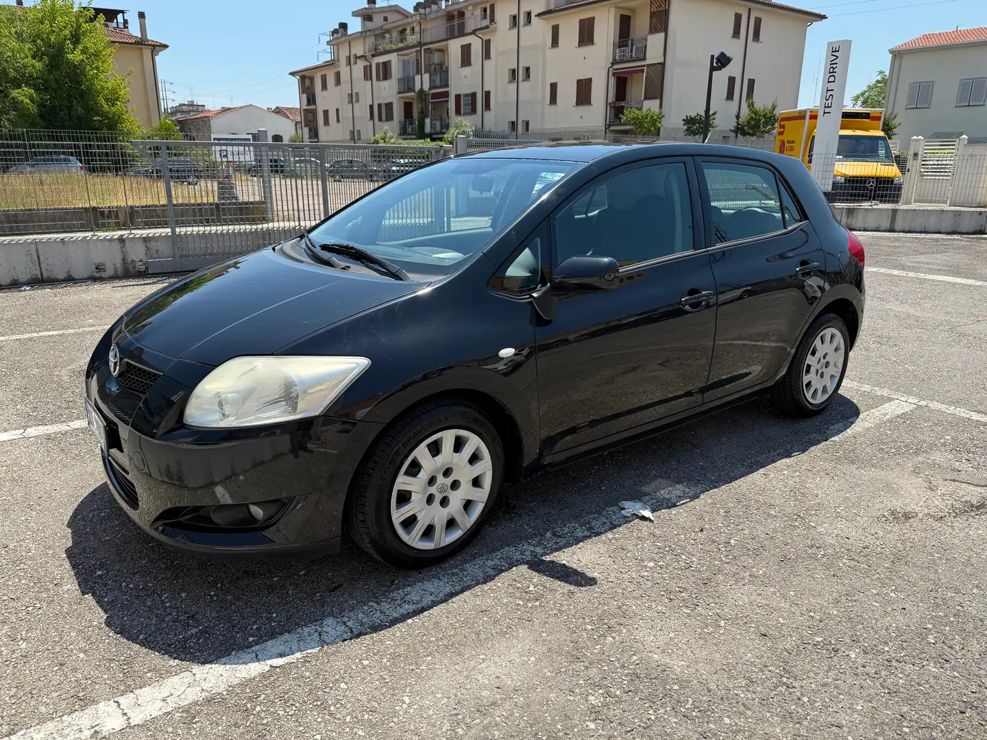 Toyota Auris Auris 5p 1.4 d-4d Nero - 1