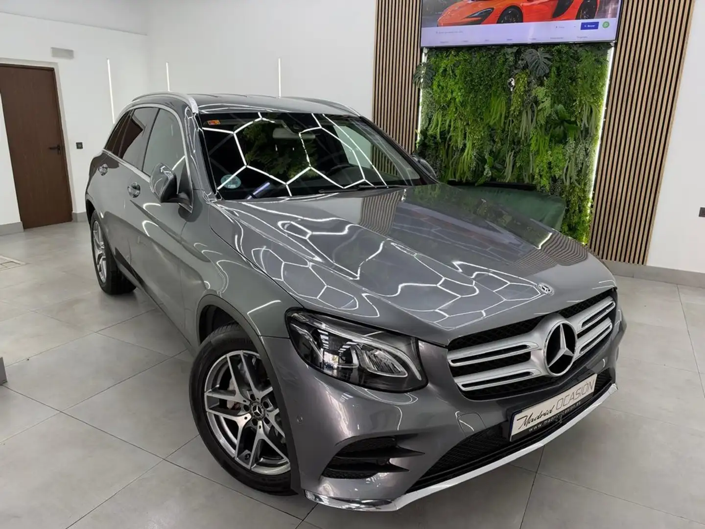 Mercedes-Benz GLC 220 220d 4Matic Aut. Gris - 2