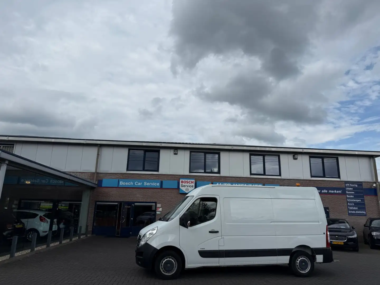 Opel Movano 2.3 CDTI Aut 92kw | L2H2 | Airco | Cruise Wit - 1