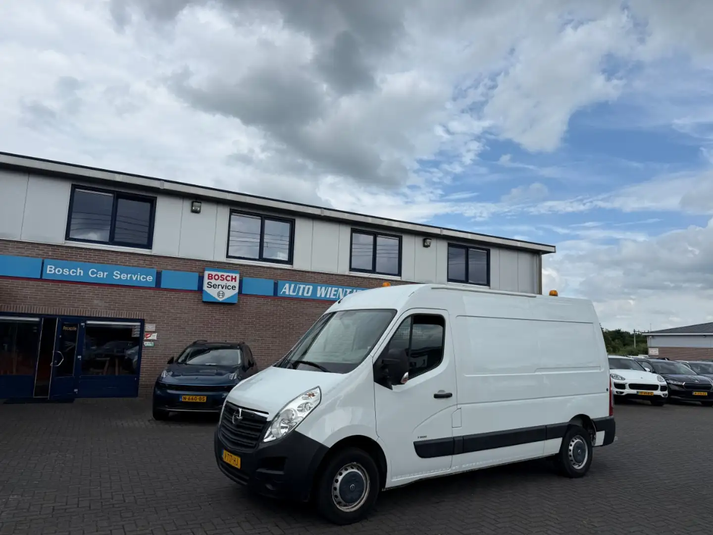 Opel Movano 2.3 CDTI Aut 92kw | L2H2 | Airco | Cruise Wit - 2