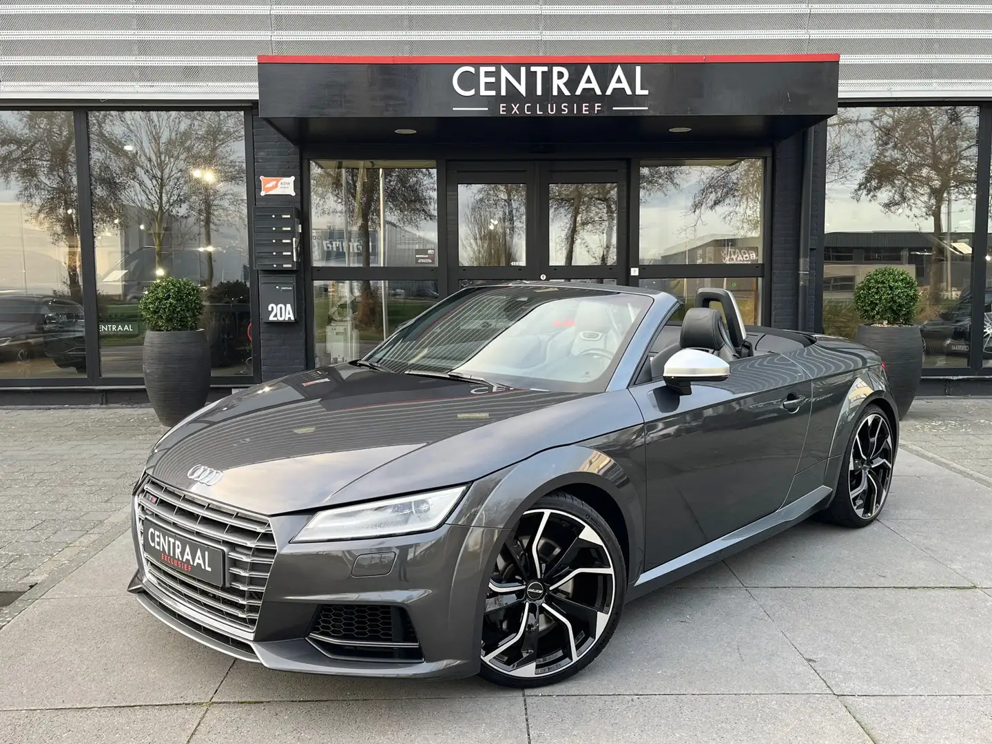 Audi TT Roadster TTS 2.0 TFSI Quattro|B&O|Airscarf|Leder|S Grau - 1