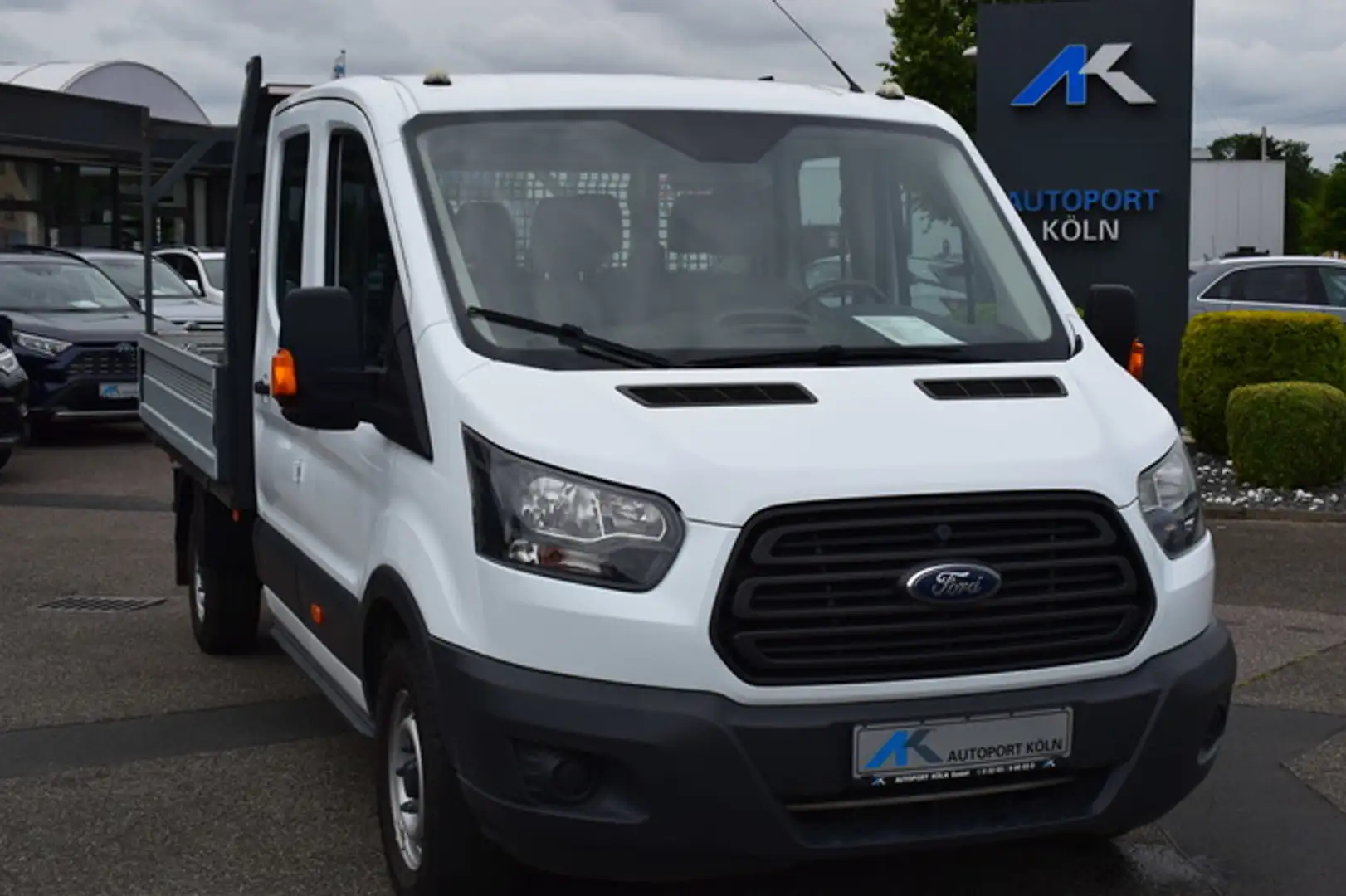 Ford Transit Weiß - 2