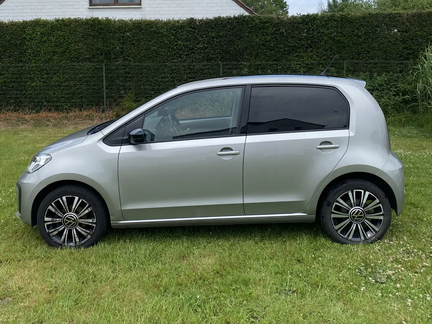 Volkswagen up! Up! 1.0i Up! Black Style Grijs - 2