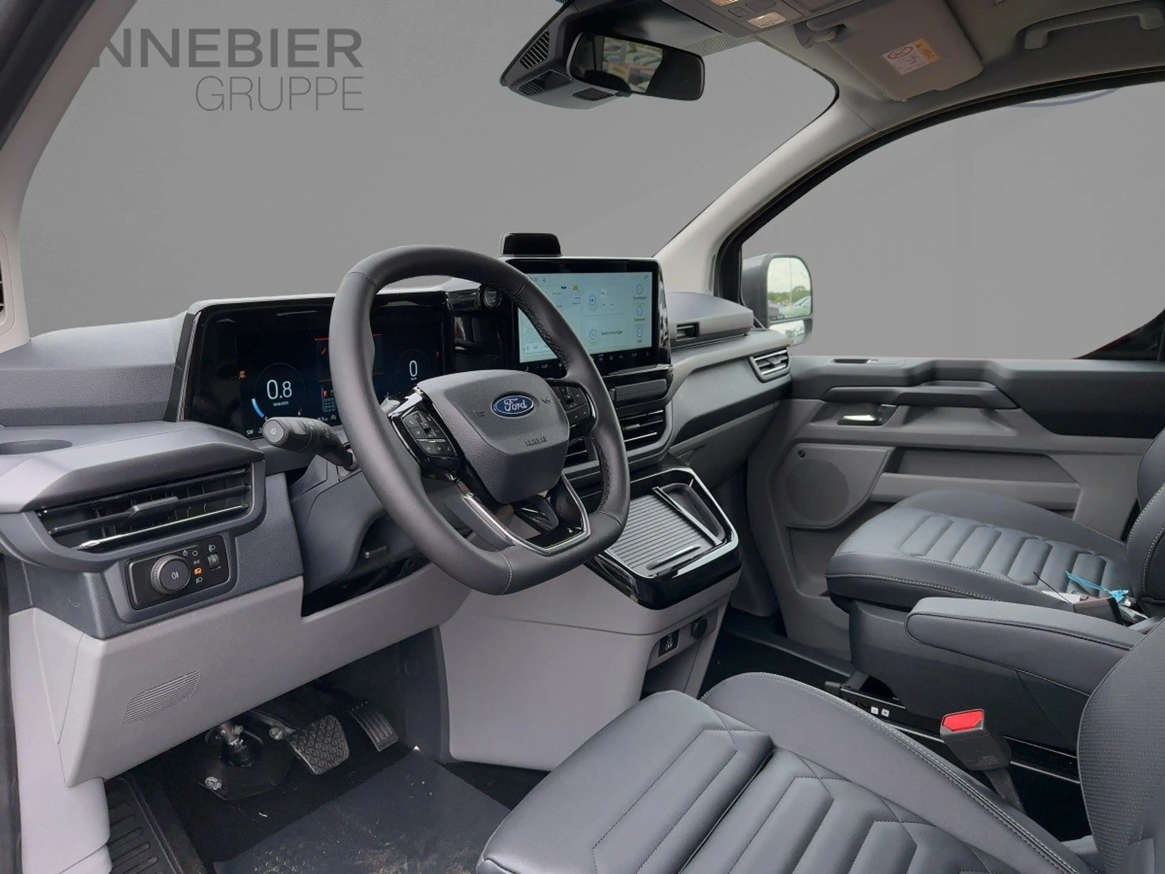 Ford Tourneo Custom Bus 320 L2 Titanium 125 kW AWD — photo 9