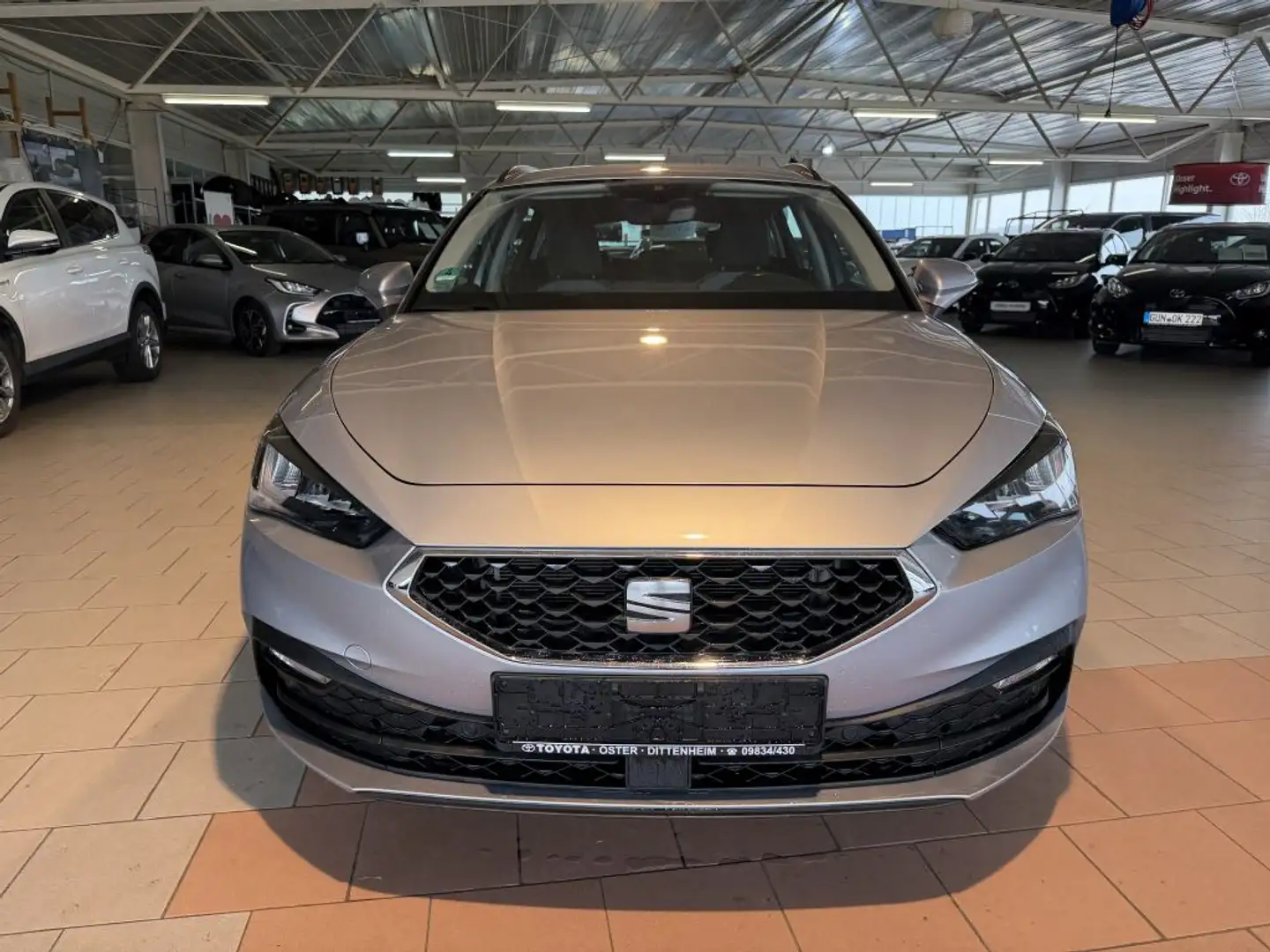 SEAT Leon Sportstourer 2.0 TDI DSG Style - 2