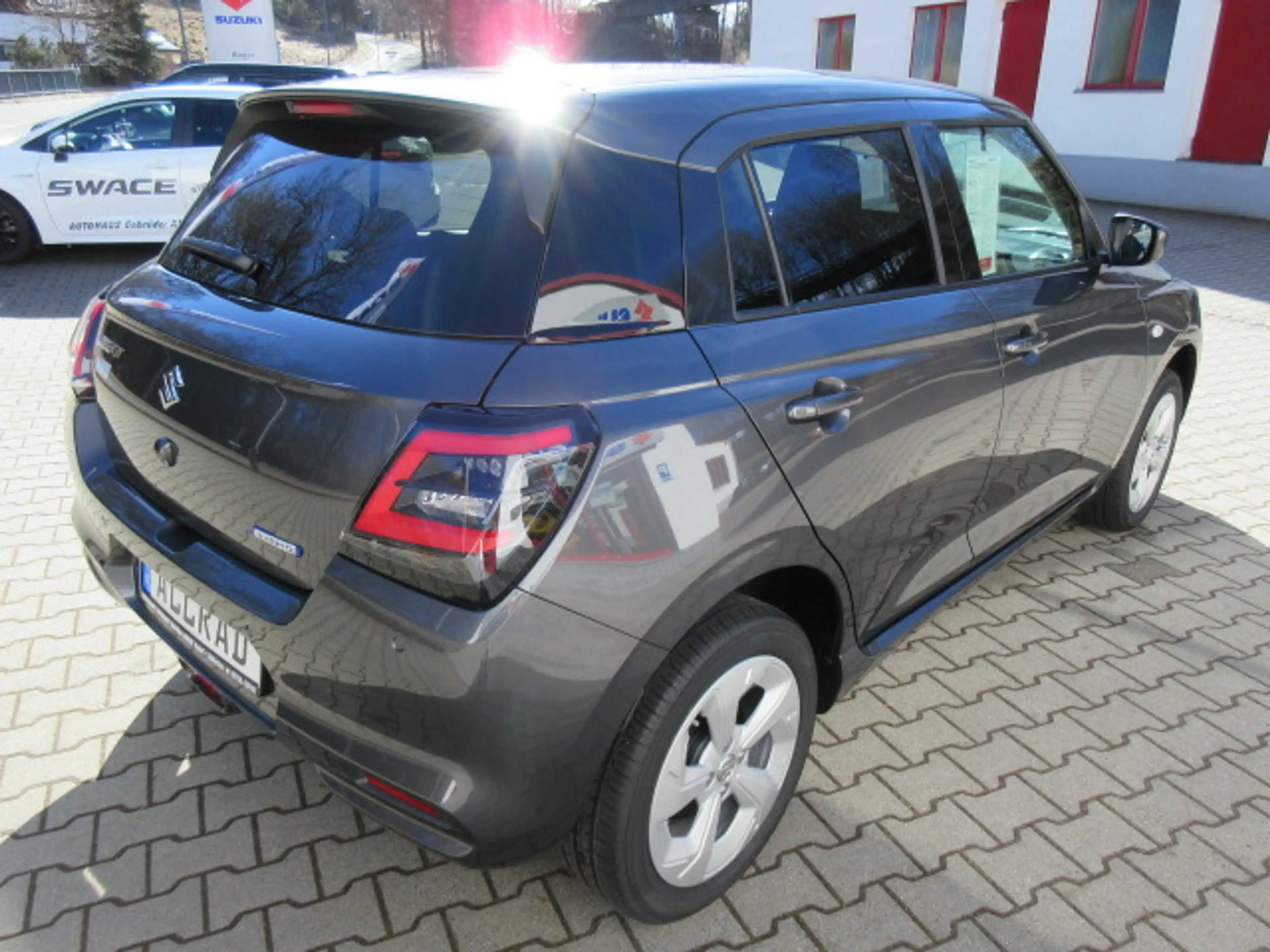 Suzuki Swift 1.2 Hybrid Allgrip MT Comfort inkl. Satz Winterräder — photo 7