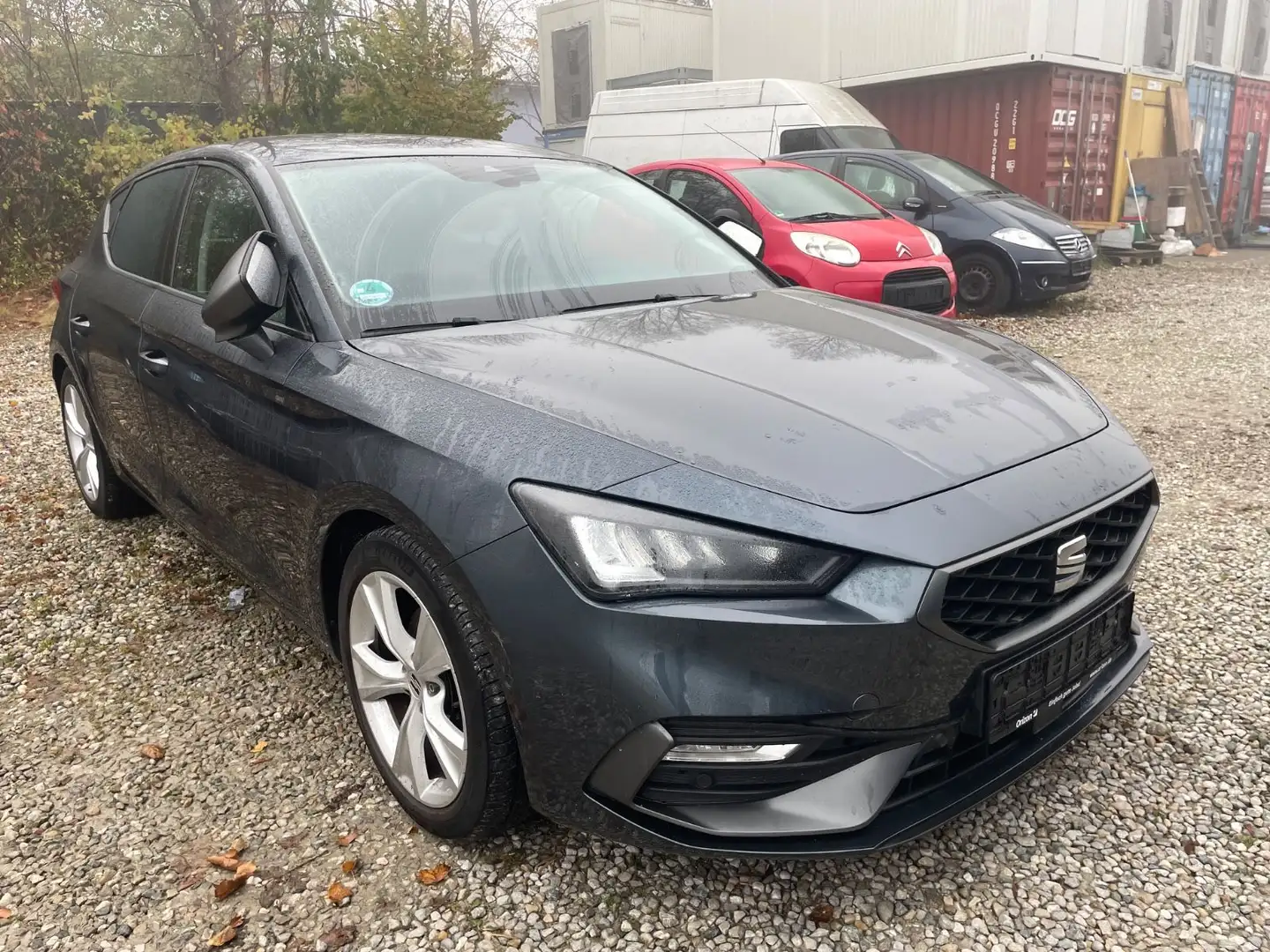 SEAT Leon 1.5 TSI FR*Navi*DSG*Kamera*LED*1HD Grau - 2
