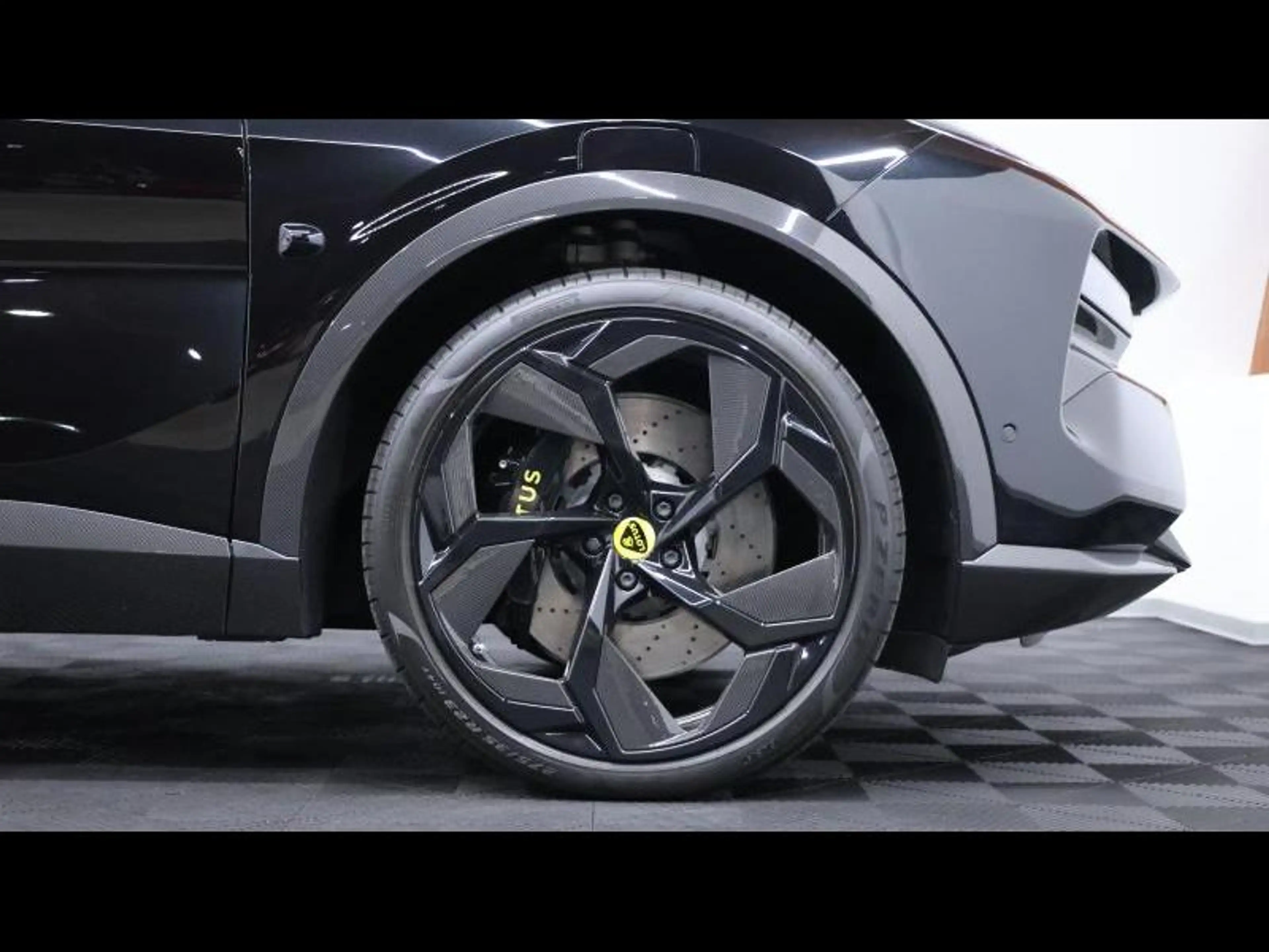 Lotus Eletre R 918ch — photo 12
