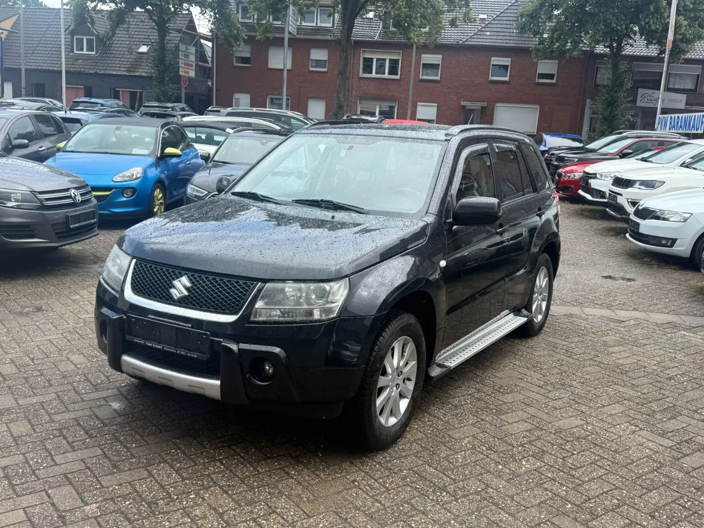 Suzuki Grand Vitara 2.0*AHK*ALLRAD*KLIMAAUTOMATIK*** Schwarz - 1