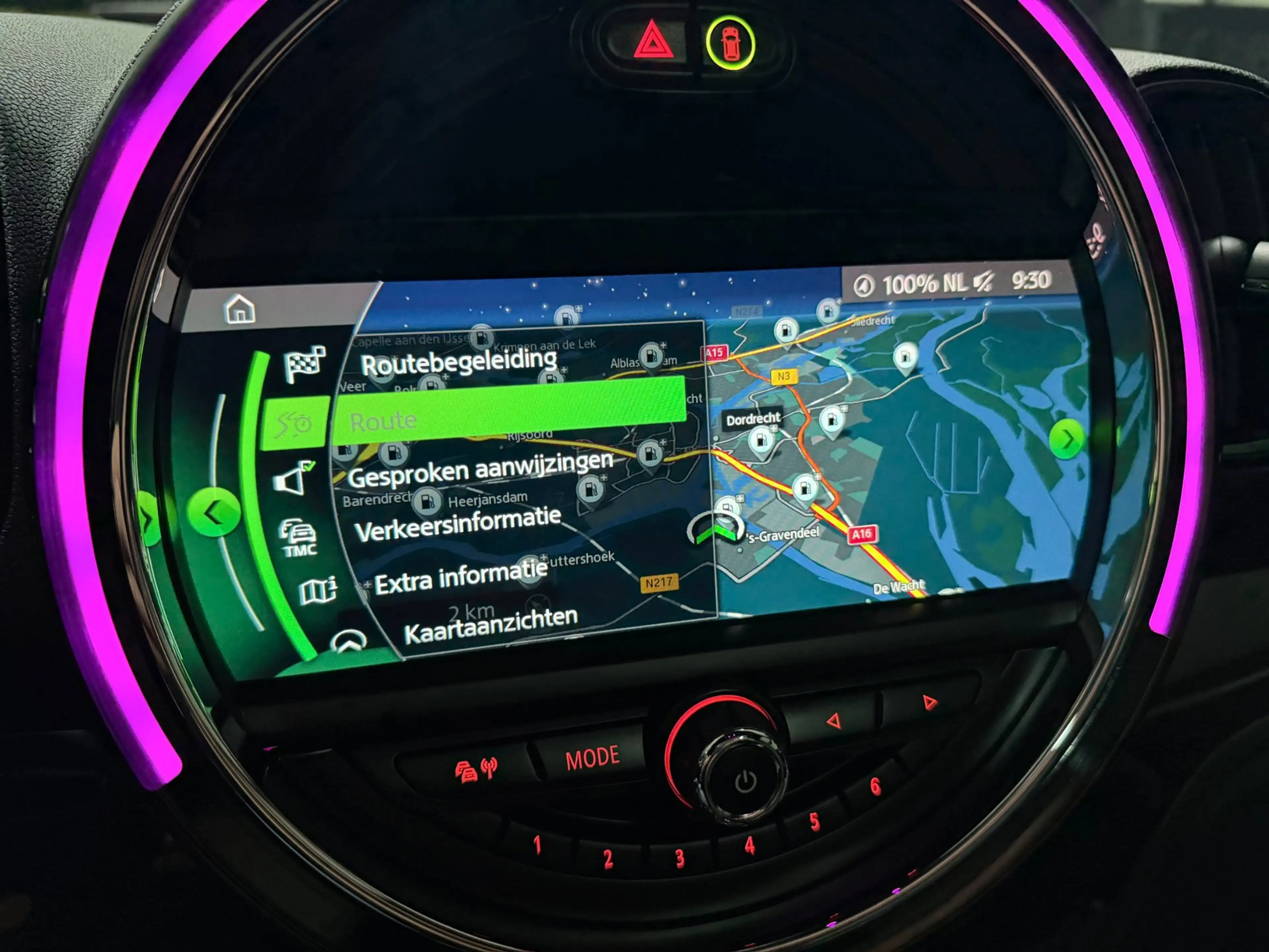 MINI Cooper Countryman 1.5 Chili PANO/LEDER/H-KARDON/NAVI/CAM/CARPLAY/ECC — photo 36
