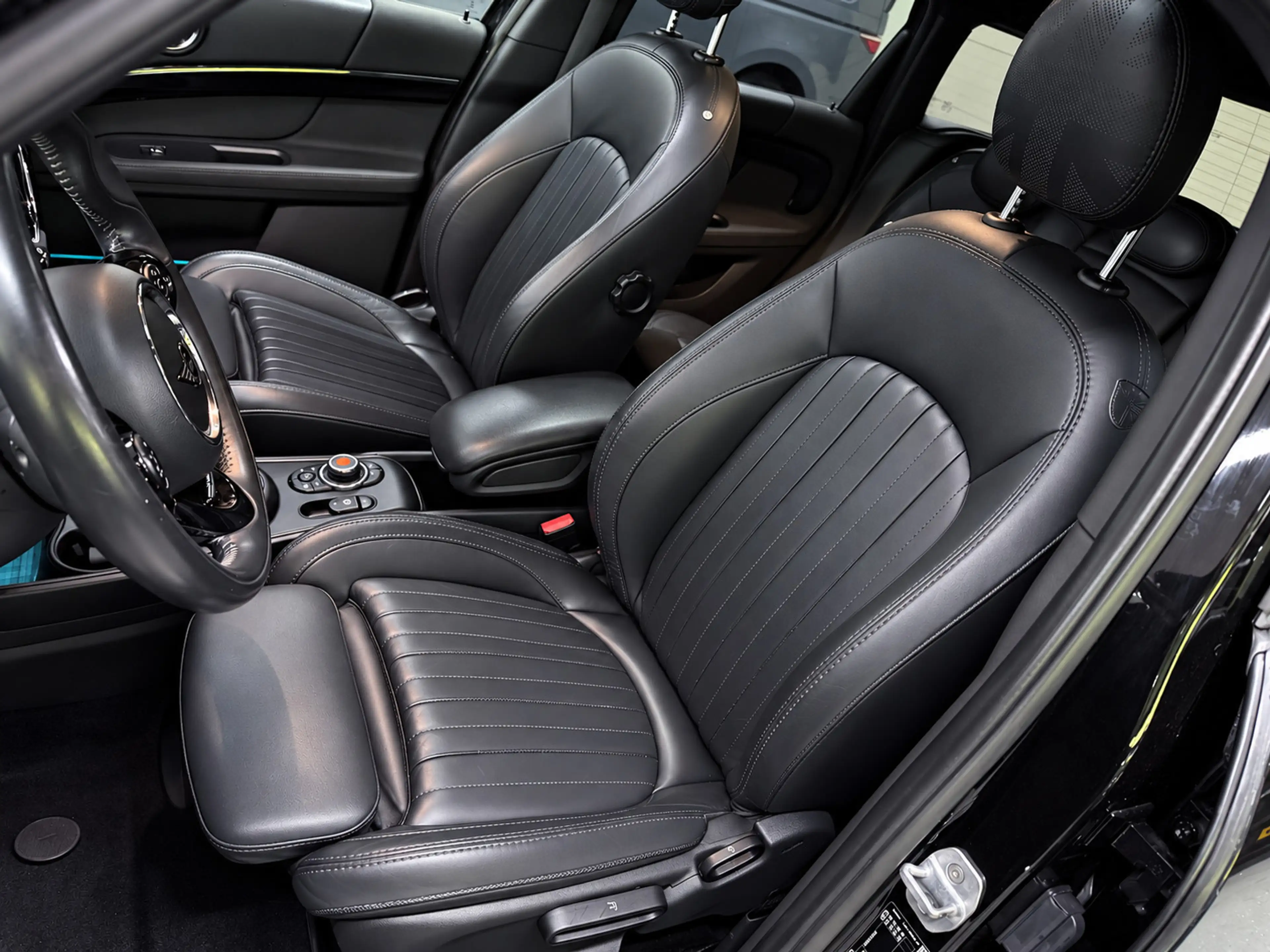 MINI Cooper Countryman 1.5 Chili PANO/LEDER/H-KARDON/NAVI/CAM/CARPLAY/ECC — photo 16