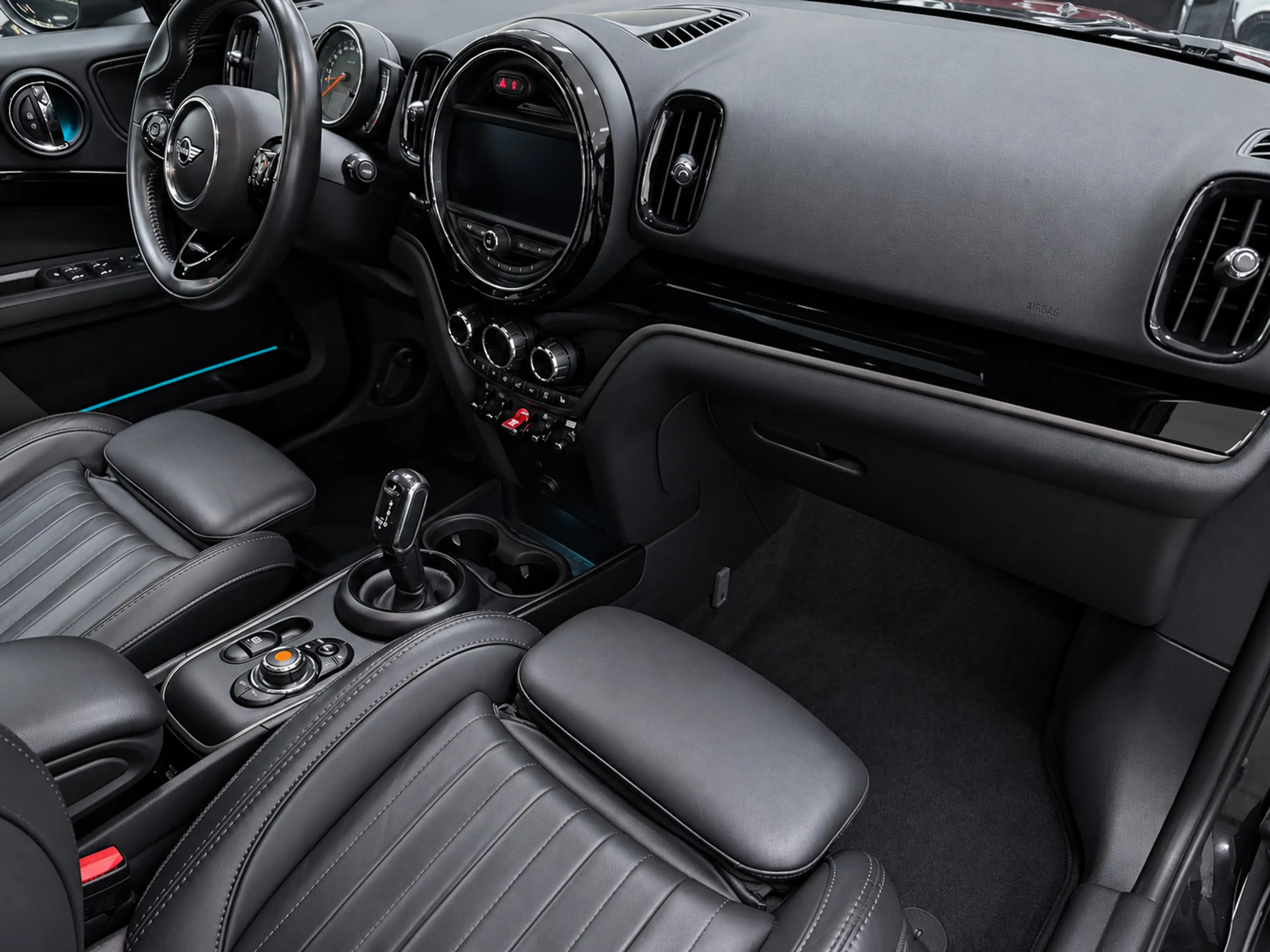MINI Cooper Countryman 1.5 Chili PANO/LEDER/H-KARDON/NAVI/CAM/CARPLAY/ECC — photo 18