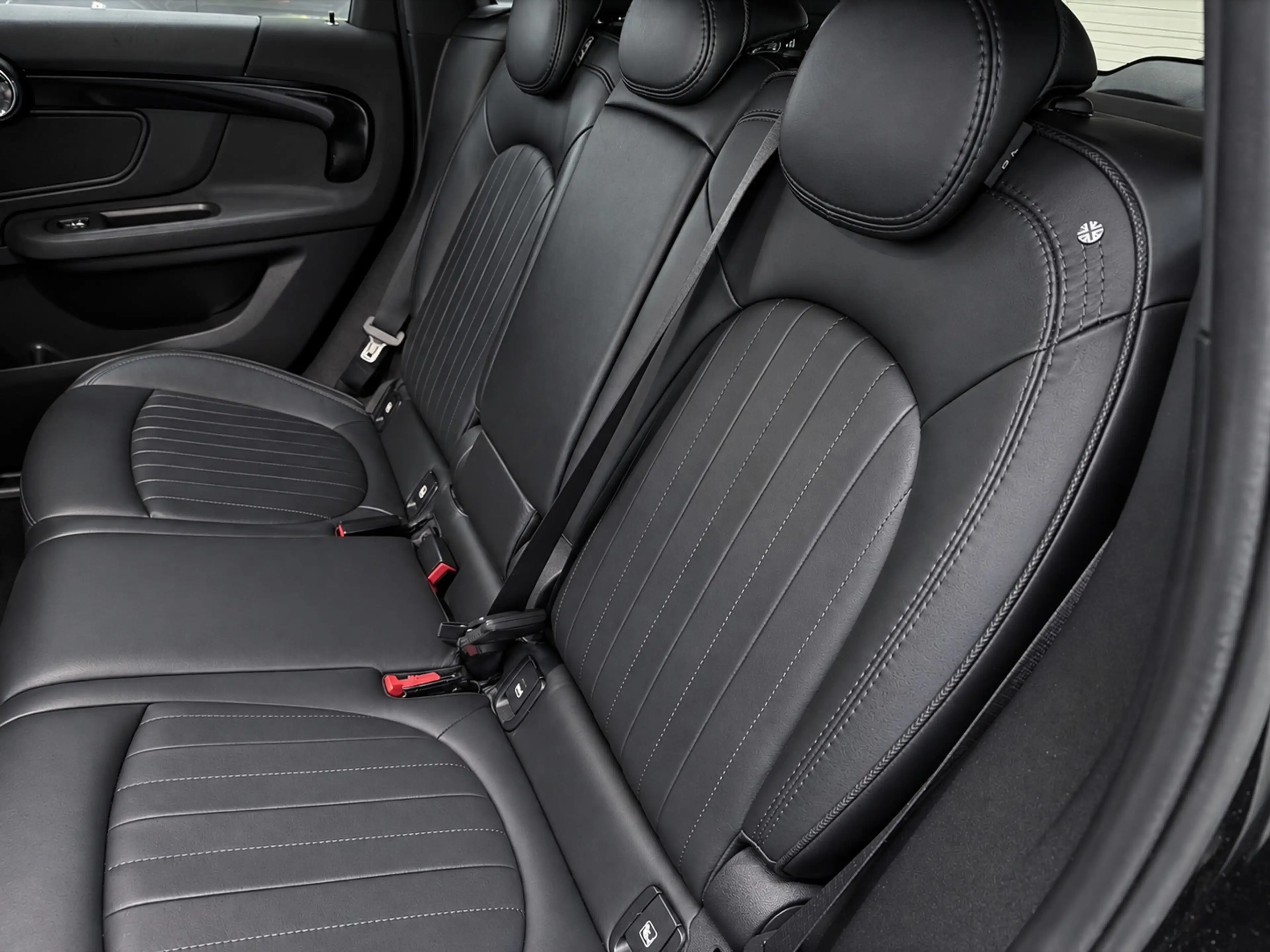 MINI Cooper Countryman 1.5 Chili PANO/LEDER/H-KARDON/NAVI/CAM/CARPLAY/ECC — photo 21