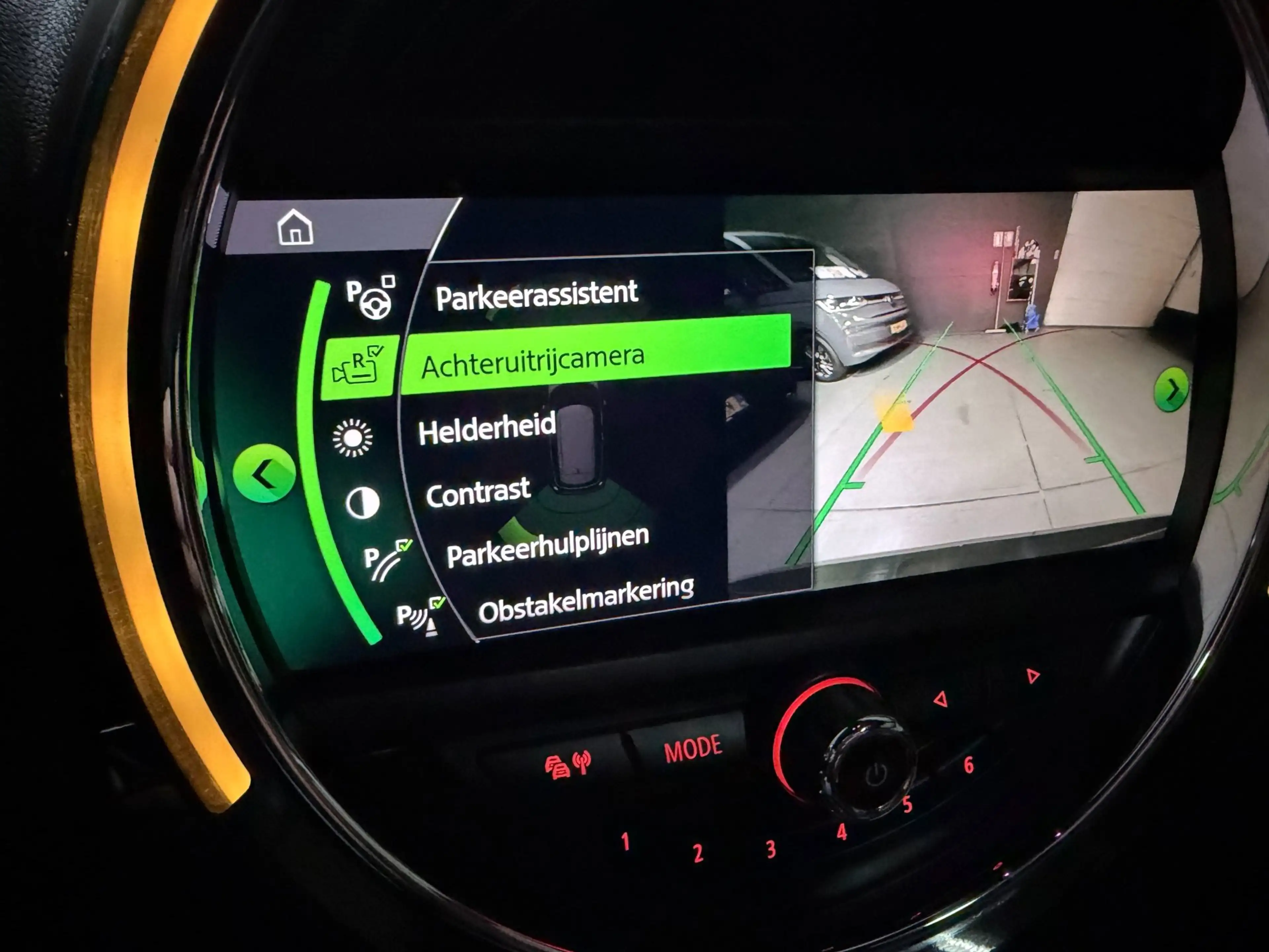 MINI Cooper Countryman 1.5 Chili PANO/LEDER/H-KARDON/NAVI/CAM/CARPLAY/ECC — photo 50