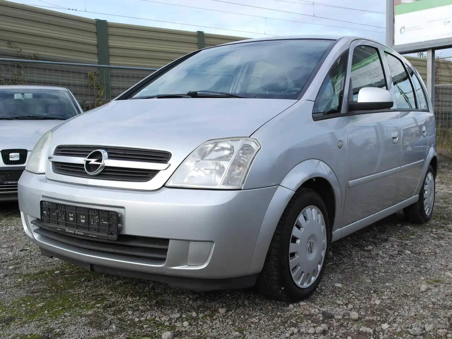 Opel Meriva 1.6 16V LPG Gas und Benzin Tüv Au 11/2027 - 1
