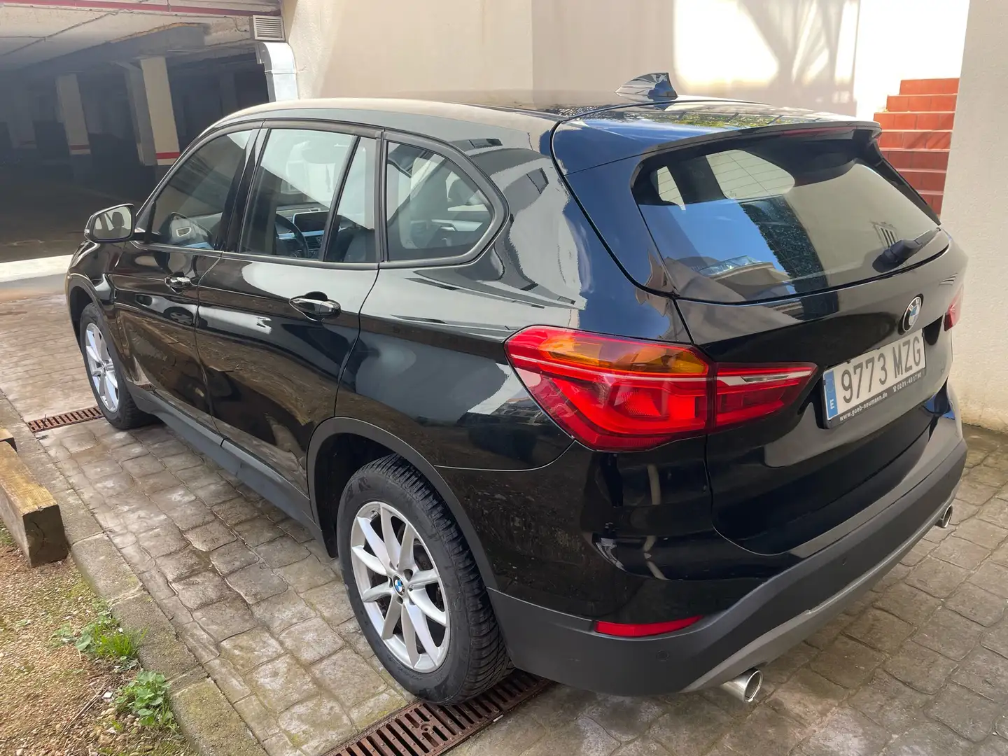 BMW X1 sDrive 18d Business - 2