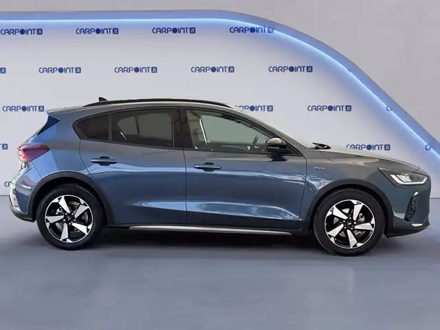 Ford Focus view 5