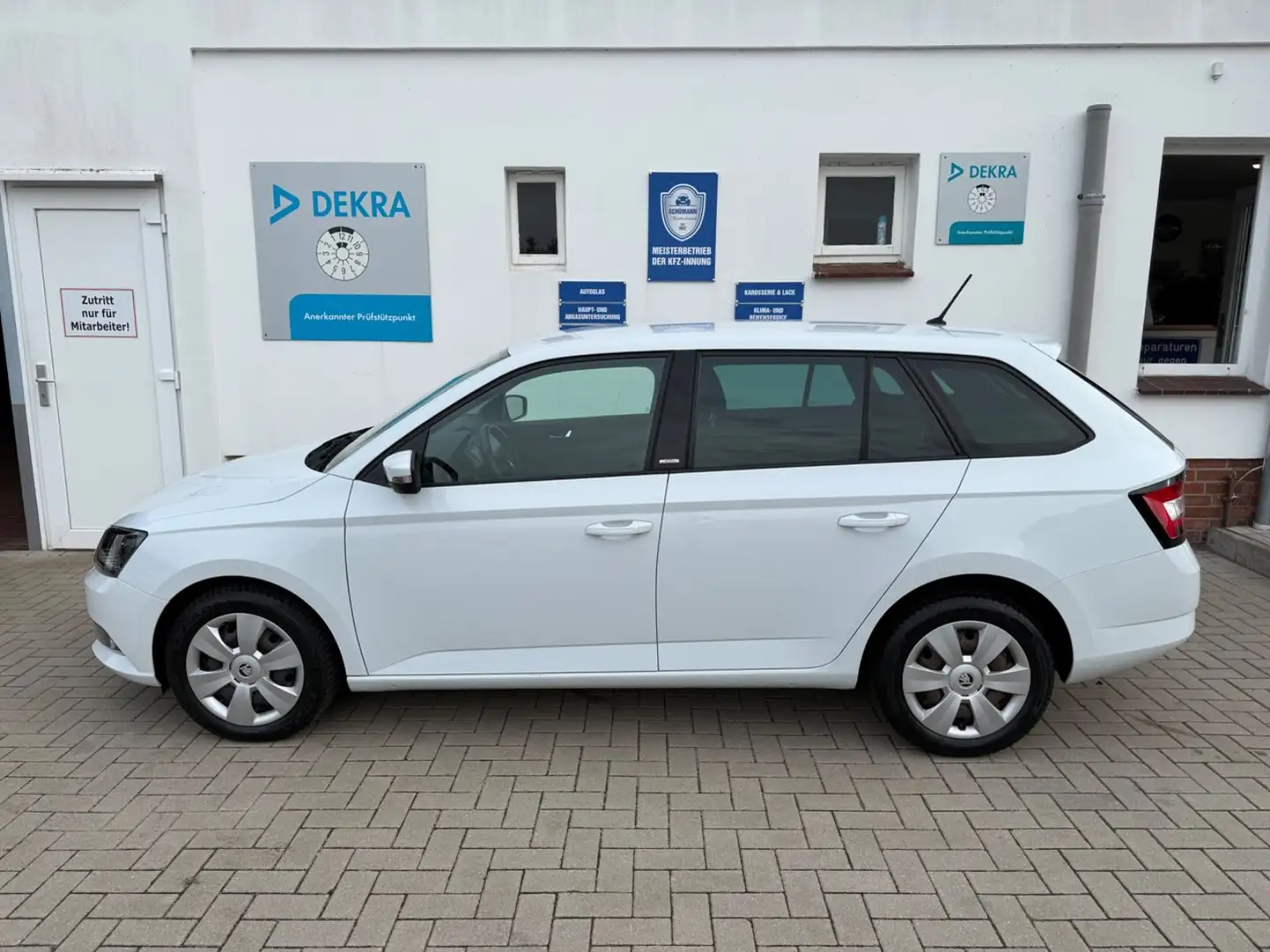 Skoda Fabia Combi 1.4 TDI Joy*SITZH*AHK* Wit - 2