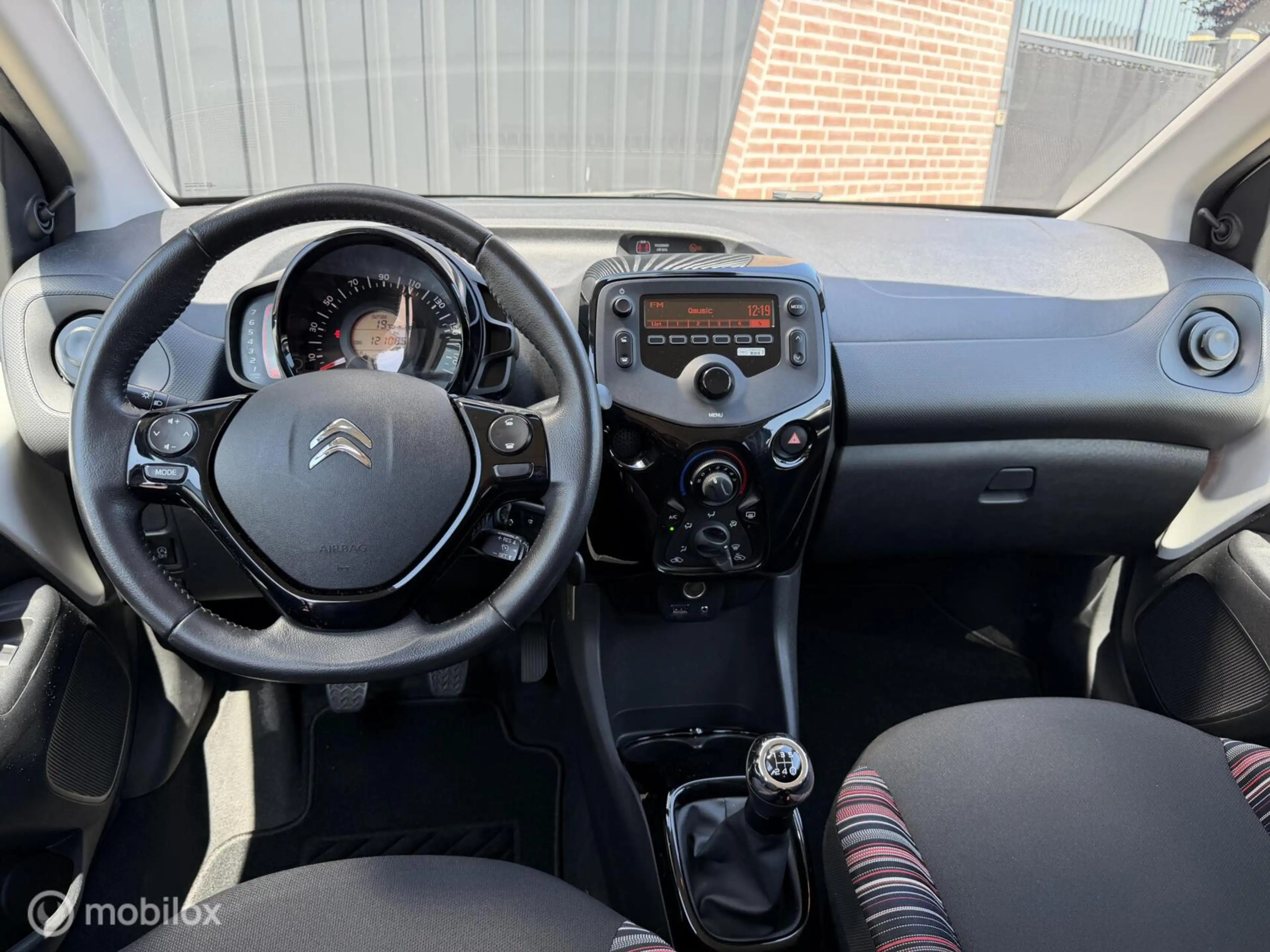 Citroen C1 1.0 VTi Feel — photo 10