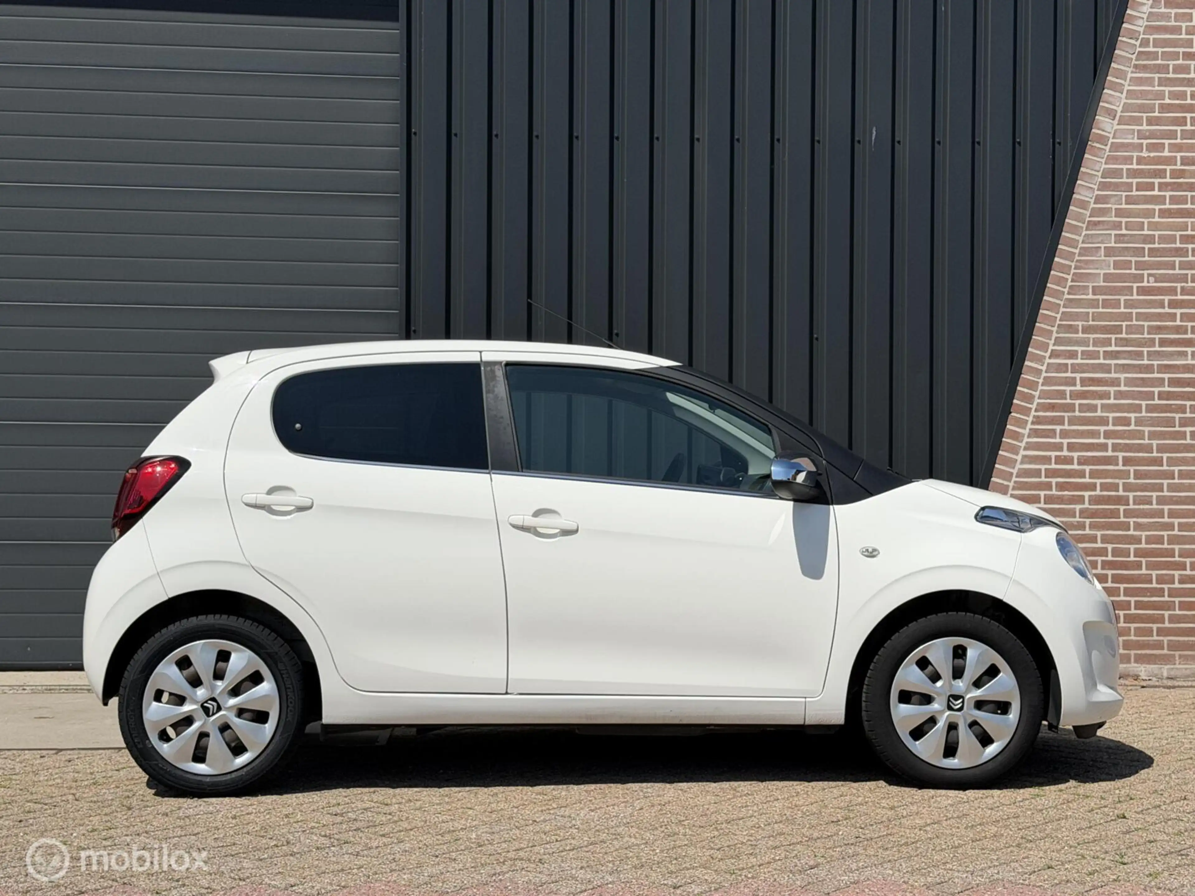 Citroen C1 1.0 VTi Feel — photo 6