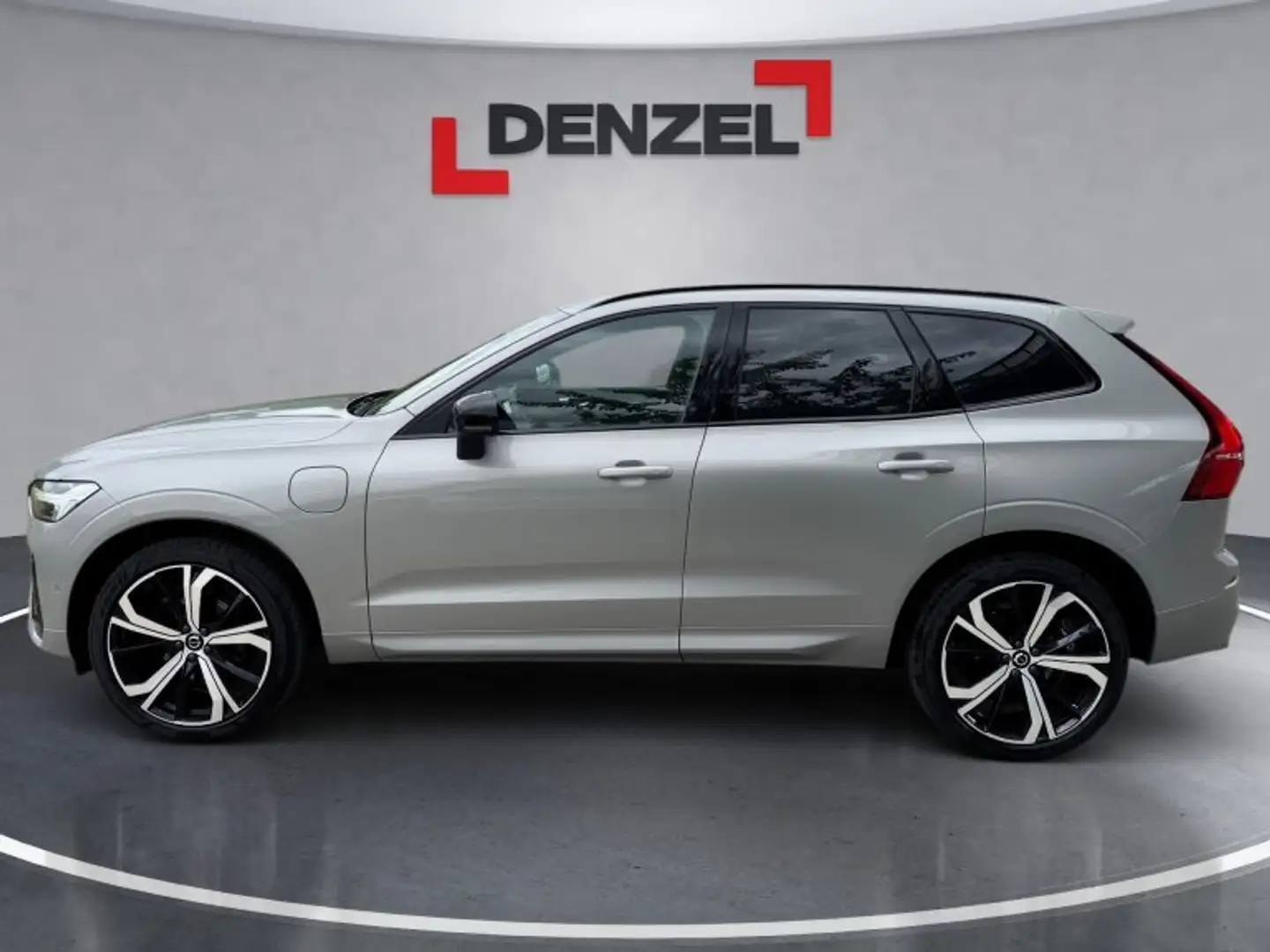 Volvo XC60 T6 AWD Recharge Silber - 2