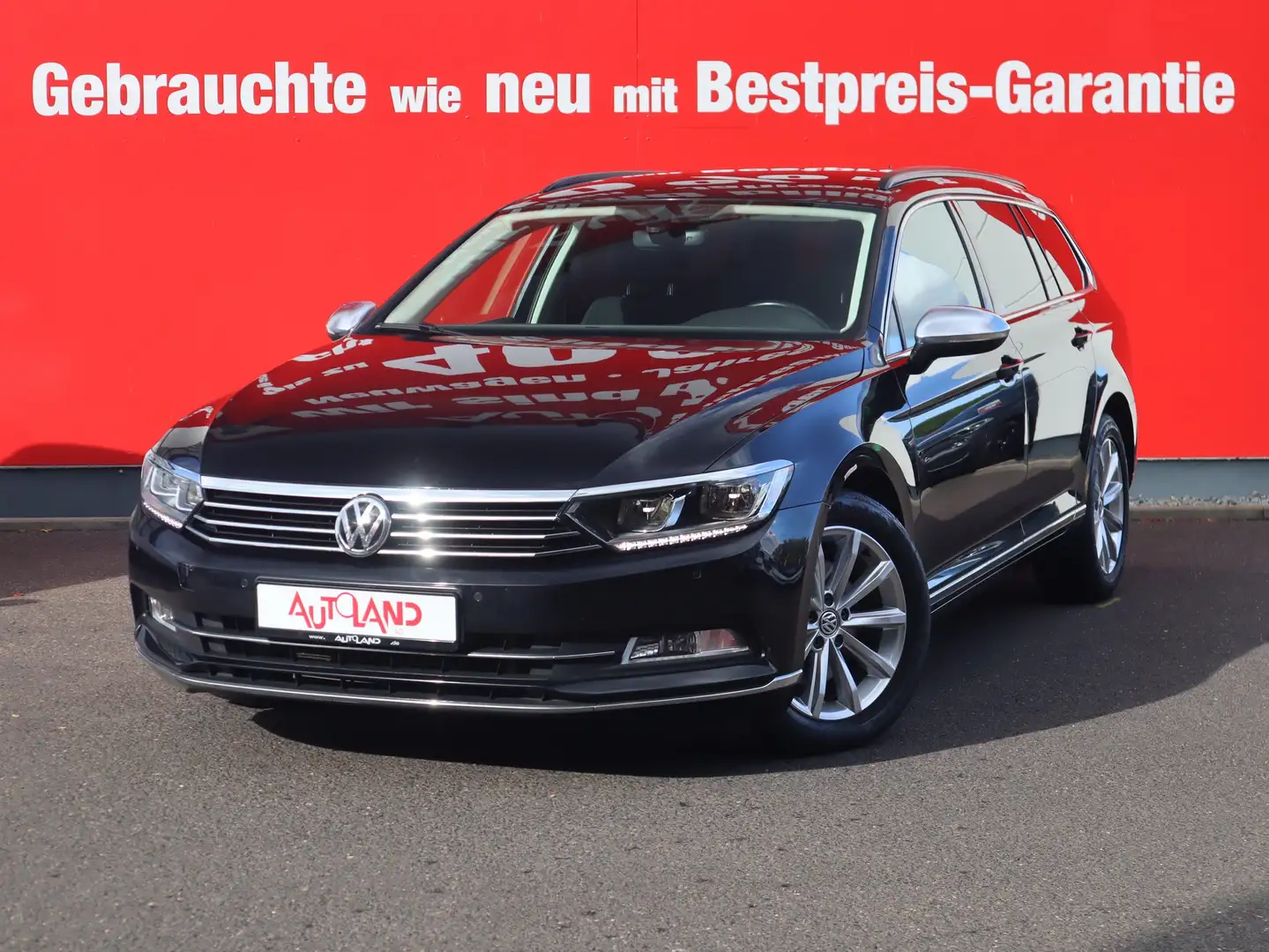 Volkswagen Passat Variant 2.0 TDI Business LED Navi ACC PDC Zwart - 2