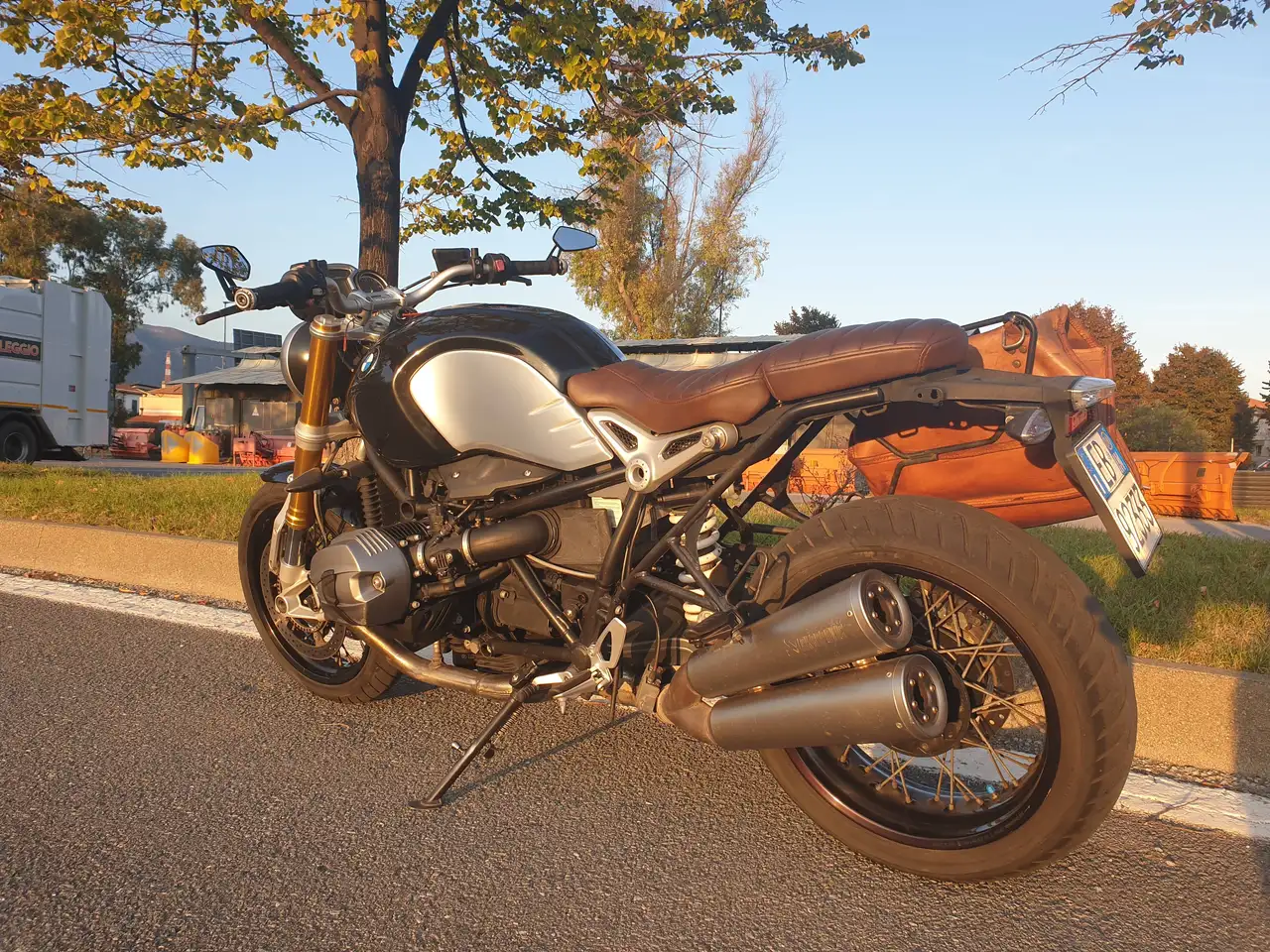BMW R nineT