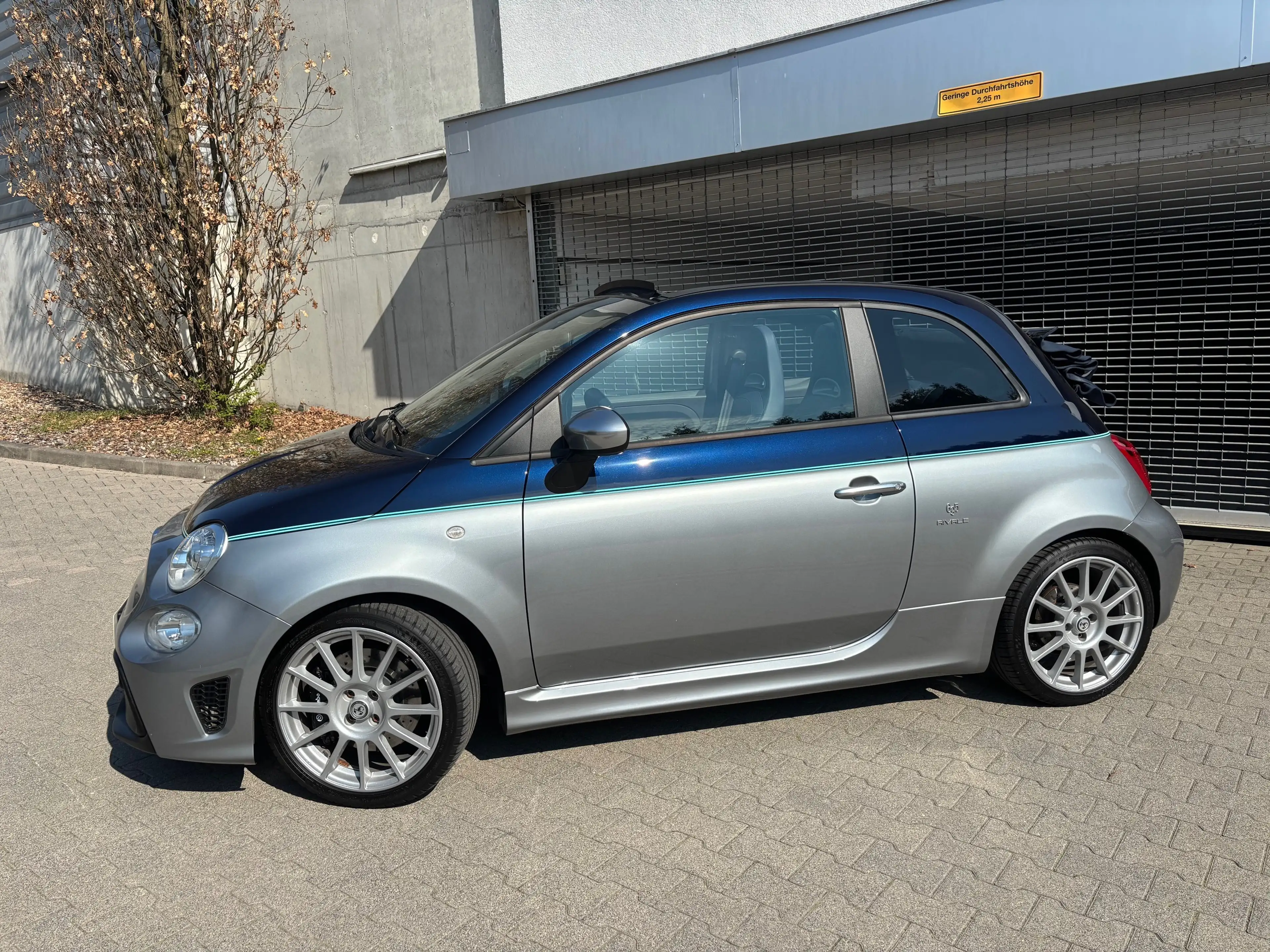 Abarth 695C Rivale 175th Anniversary Navi Akrapovic 1HD — photo 6