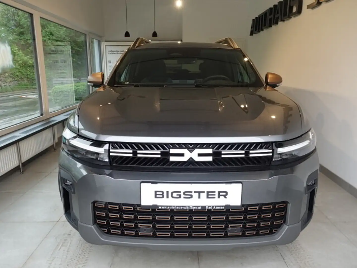 Dacia Bigster Extreme TCe mHev 130 4x4 Grau - 2