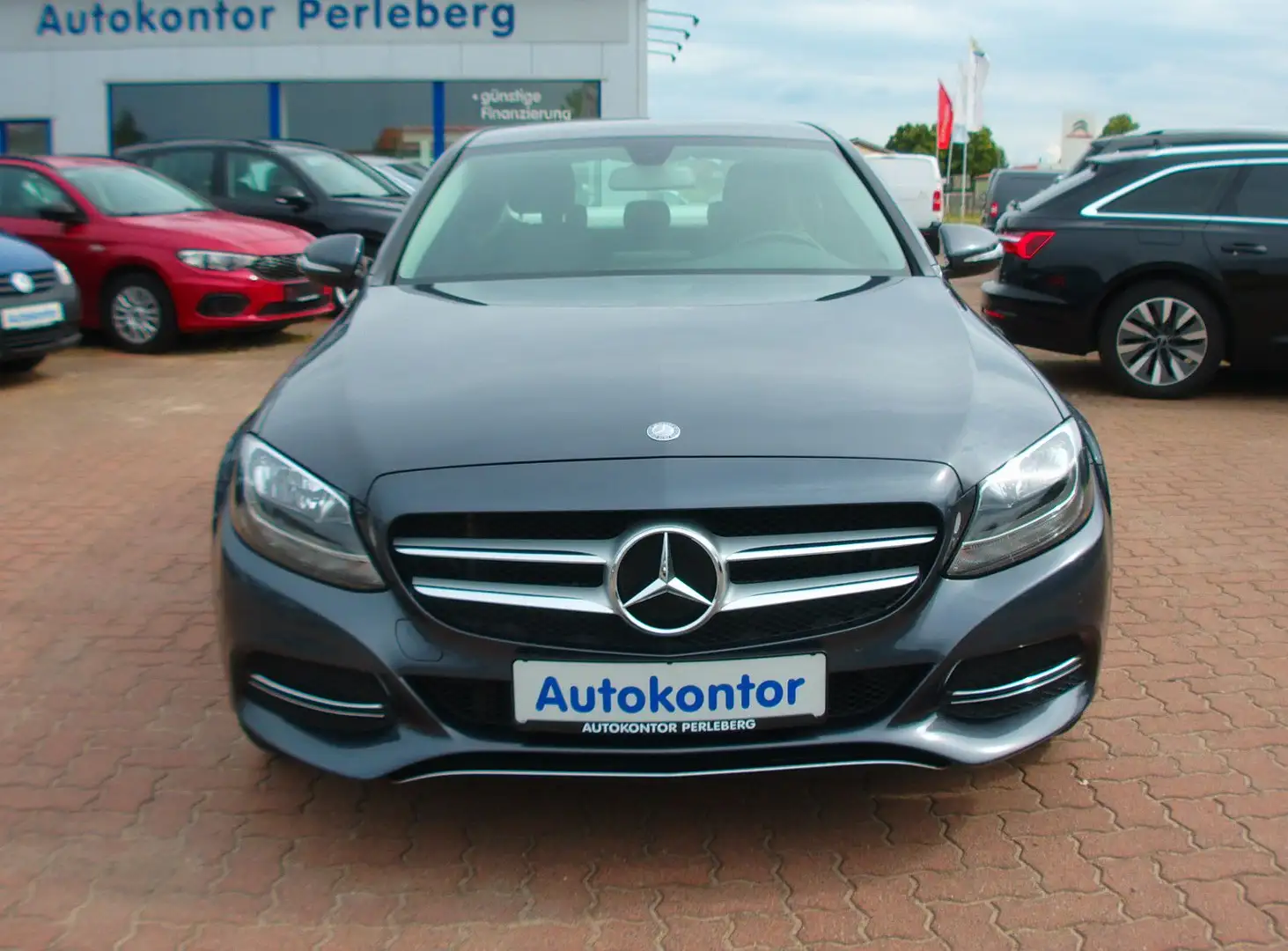Mercedes-Benz C 180 C -Klasse Lim. C 180 .Avantgarde.Teilleder.AHK Grau - 2