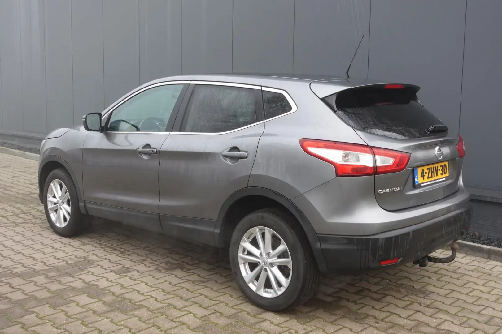 Nissan Qashqai 1.2 Connect Edition NAVI / PANO Grau - 2