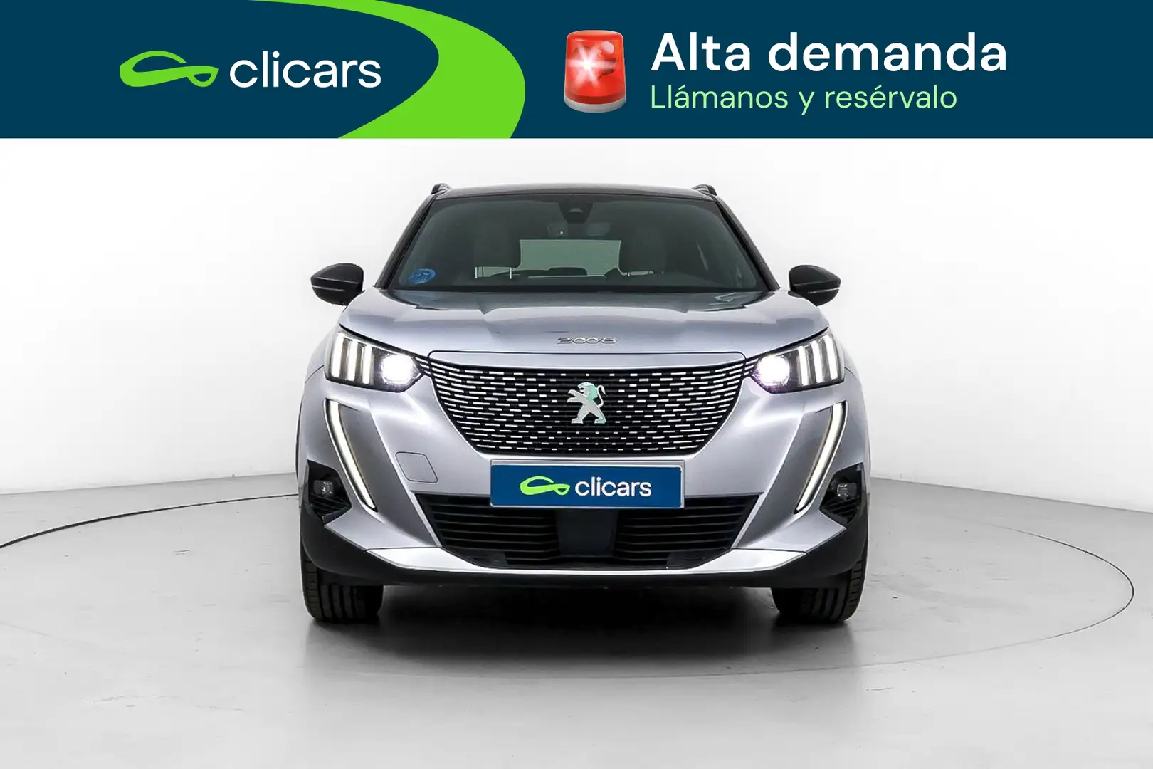 Peugeot 2008 GT Pack Eléctrico 100kW Plateado - 2