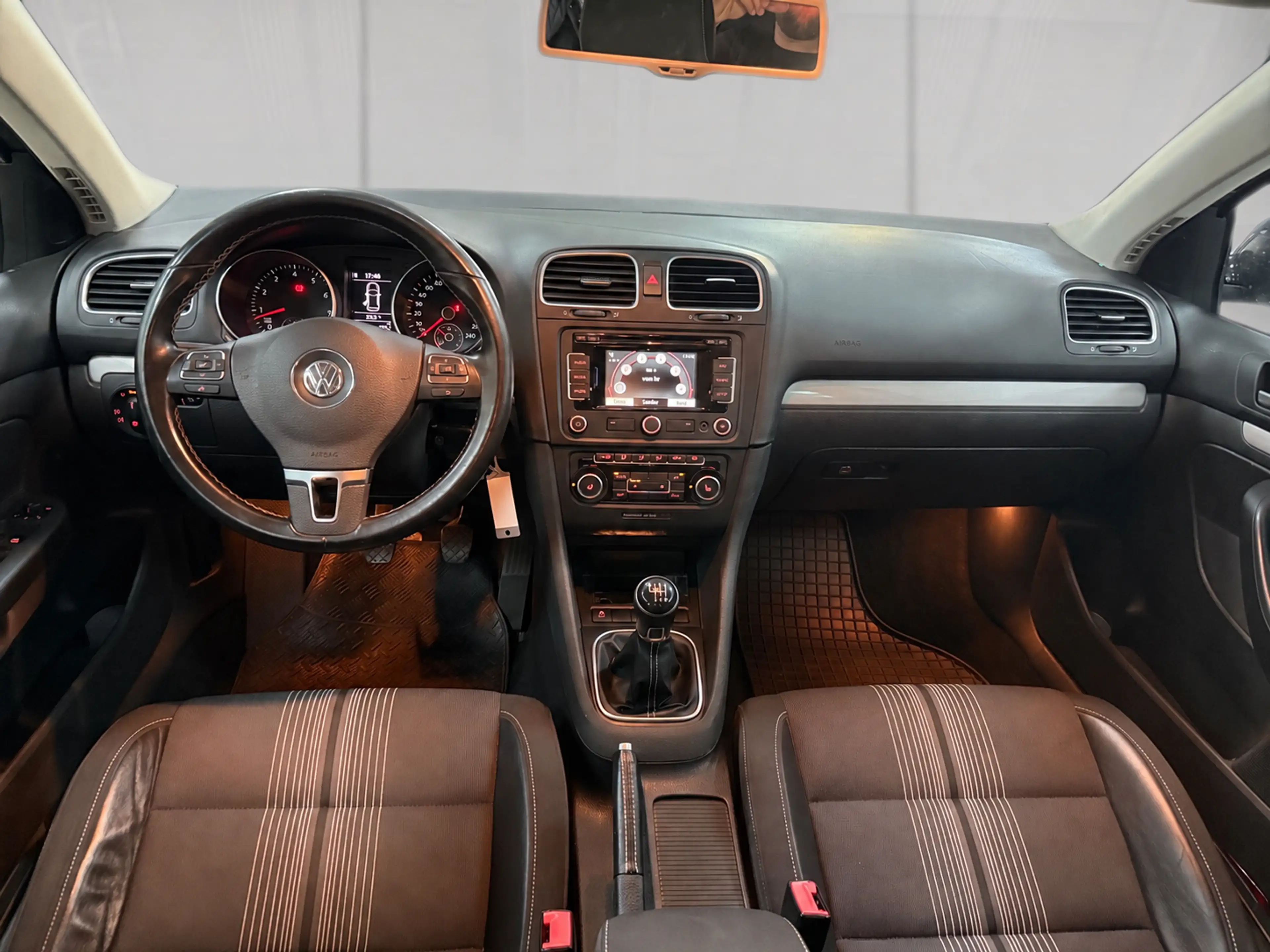 Volkswagen Golf VI Variant 1.4 TSI Match*SHZ*PDC*BMT* — photo 7