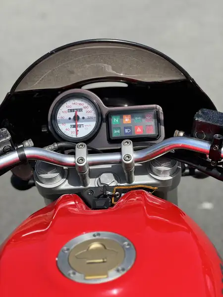 Ducati Monster 937 - foto 7