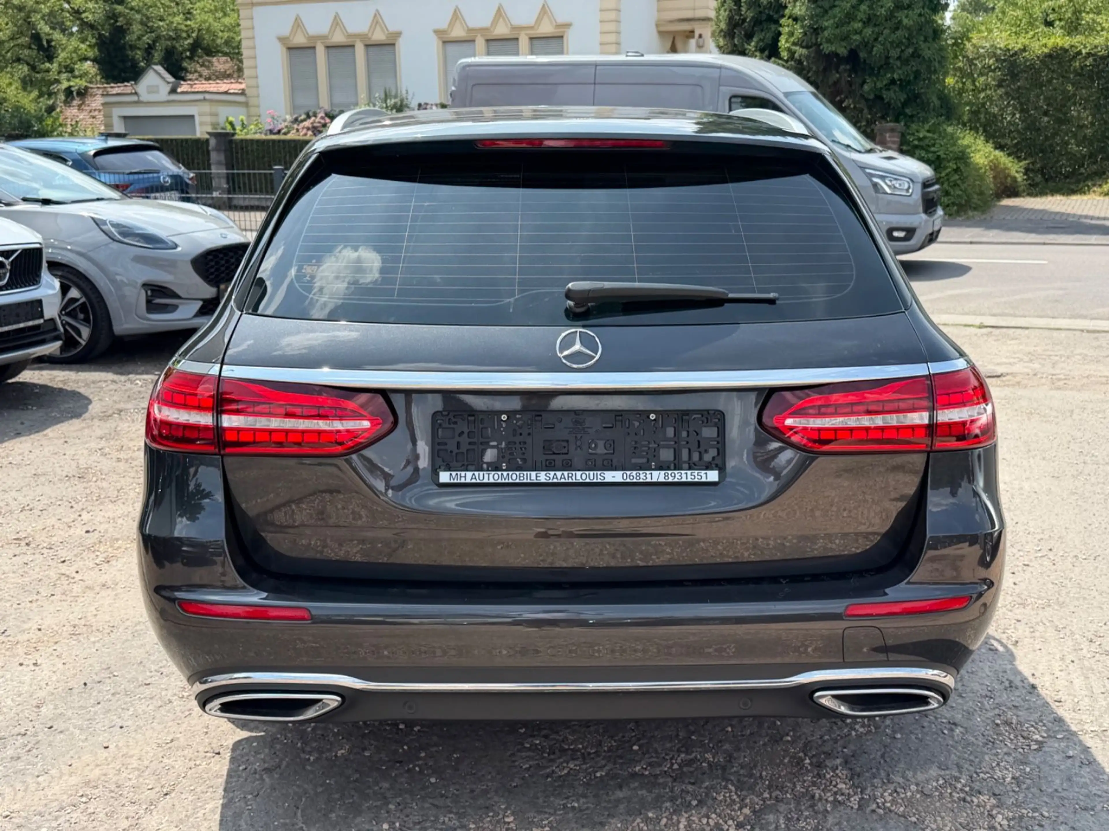 Mercedes-Benz E 400 E T-Modell E 400 d 4Matic — photo 5