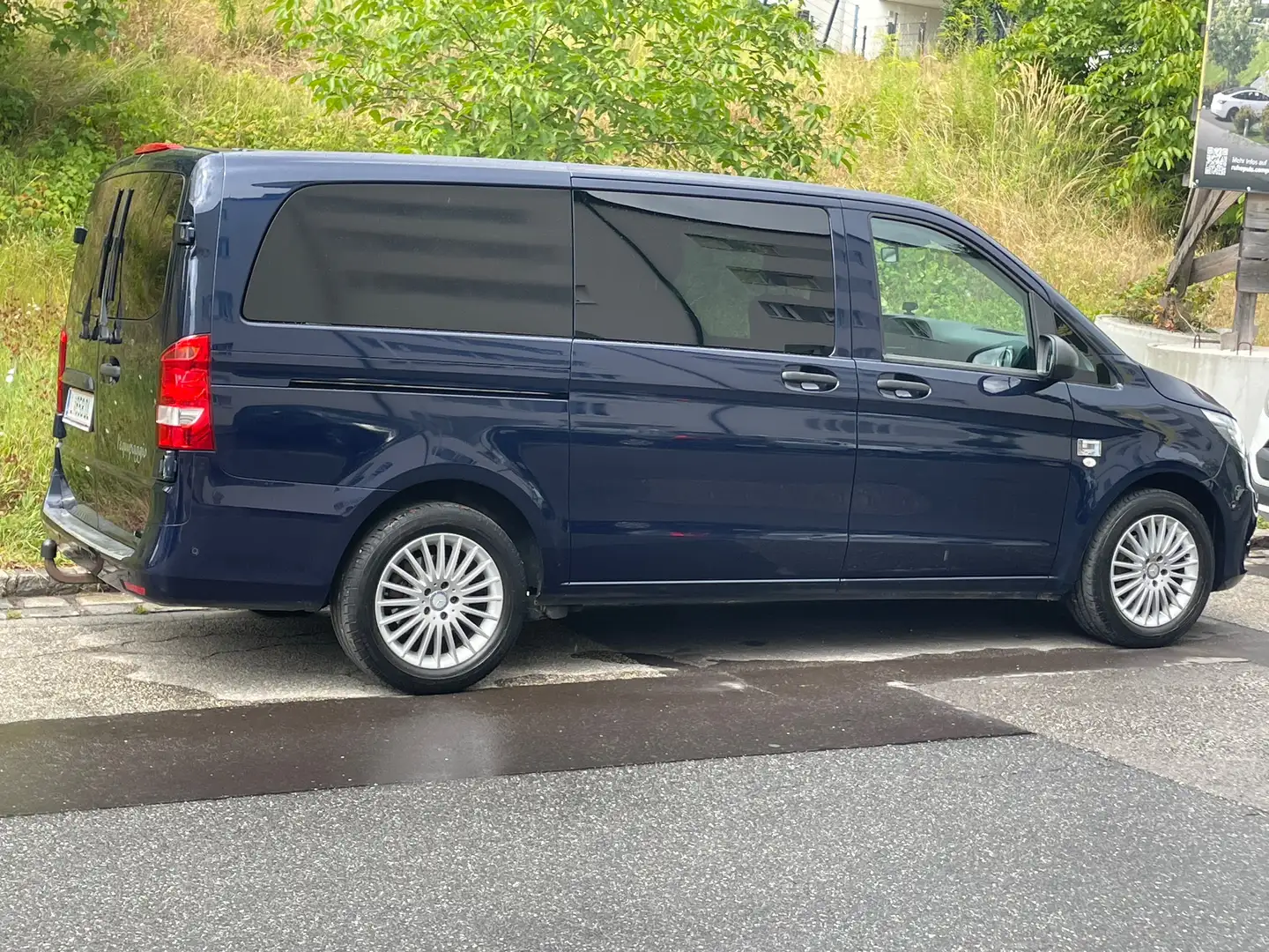 Mercedes-Benz Vito Vito Tourer Select 116 BlueTEC lang Aut. Tourer Select Blau - 1